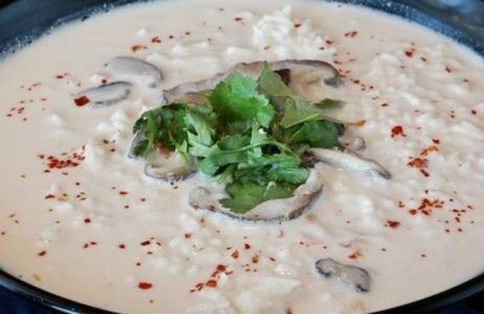 Order Spicy Coconut Soup Small ♨️(GF) food online from Fire Bowl Cafe store, Austin on bringmethat.com