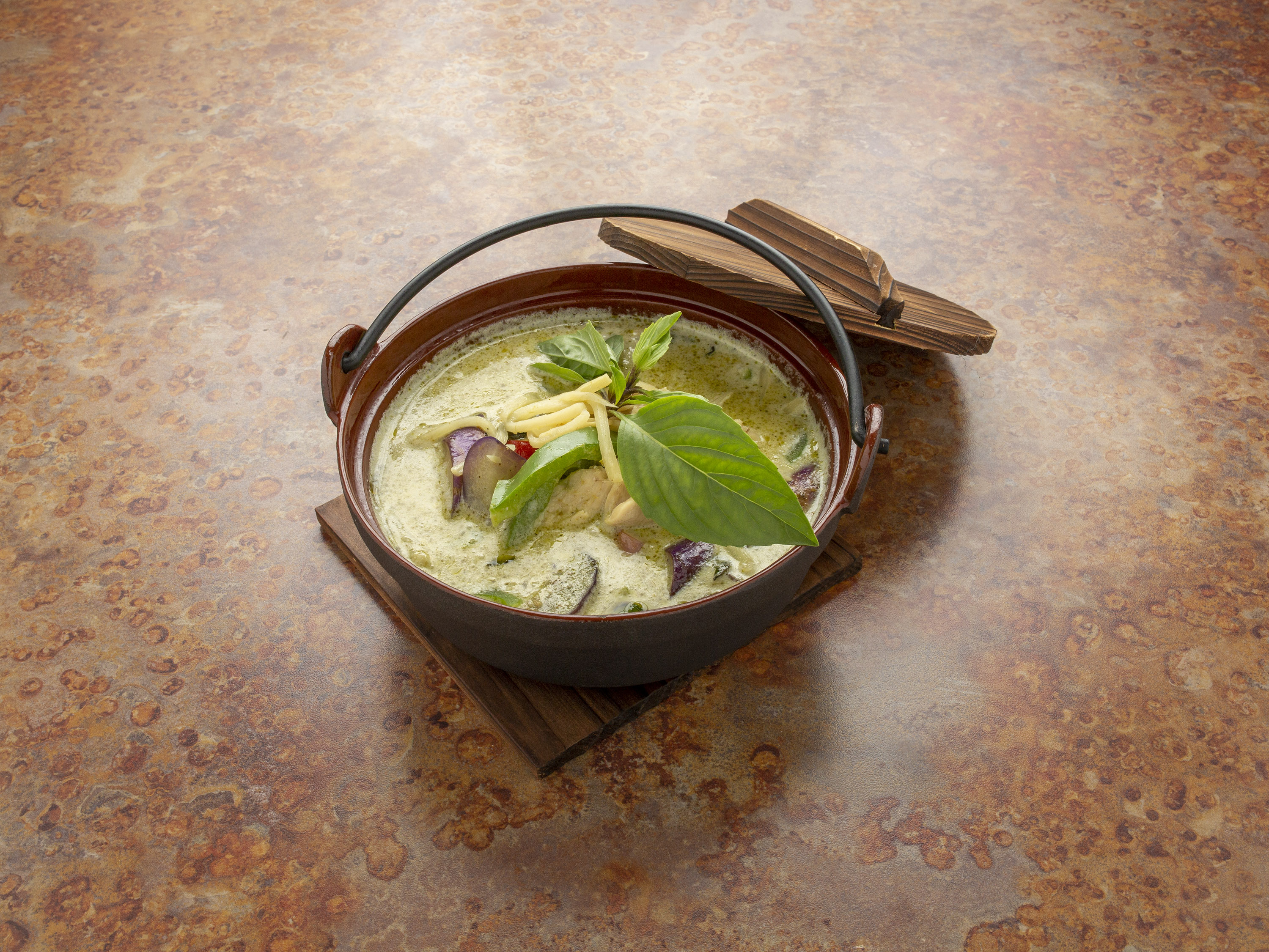 Order Green Curry food online from Basil 'n Lime store, Las Vegas on bringmethat.com
