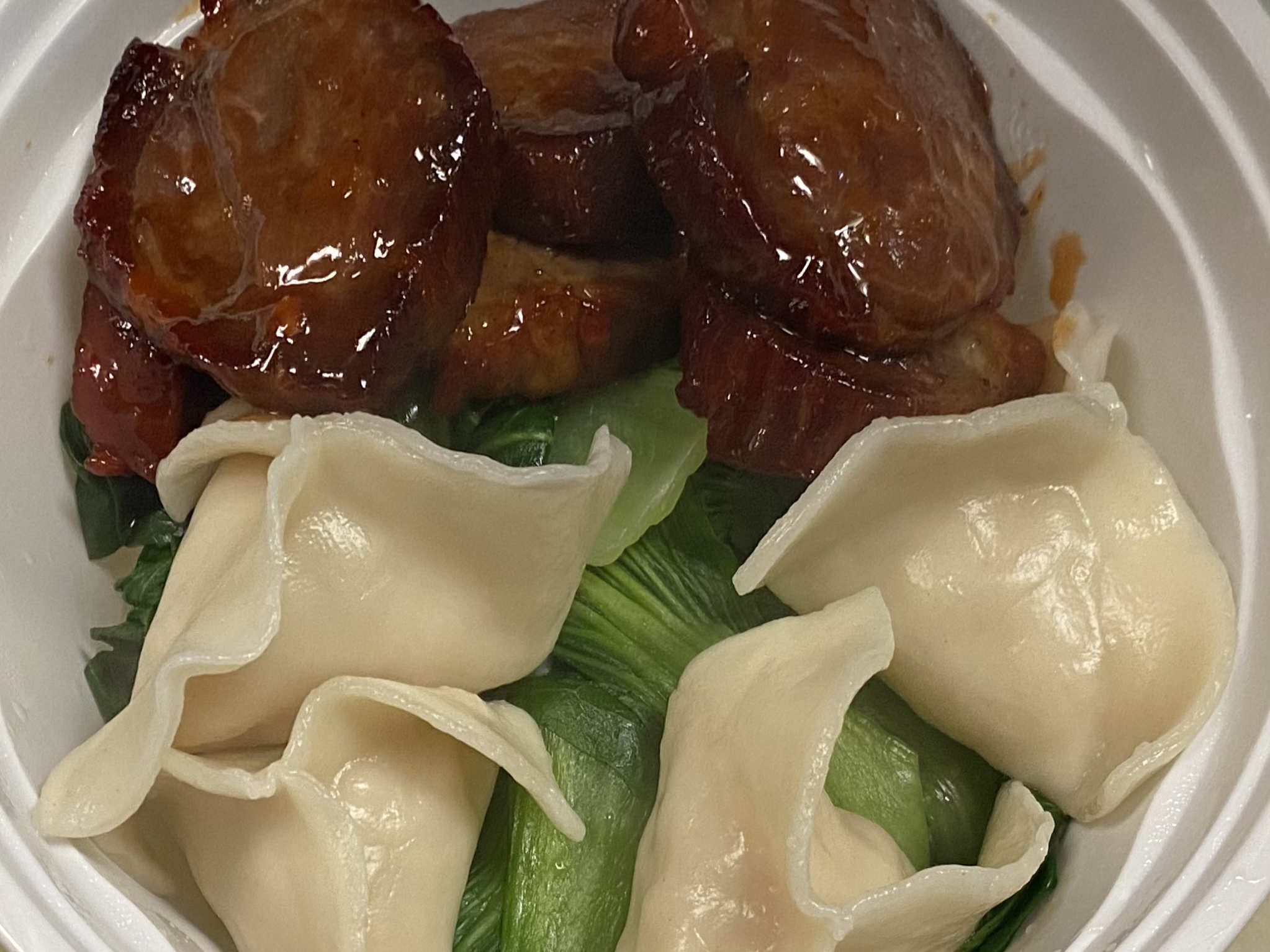 Order Roasted Pork and Chicken Dumpling Noodle  Soup叉烧鸡饺汤面 food online from Kumo Asian Fusion store, Brick on bringmethat.com