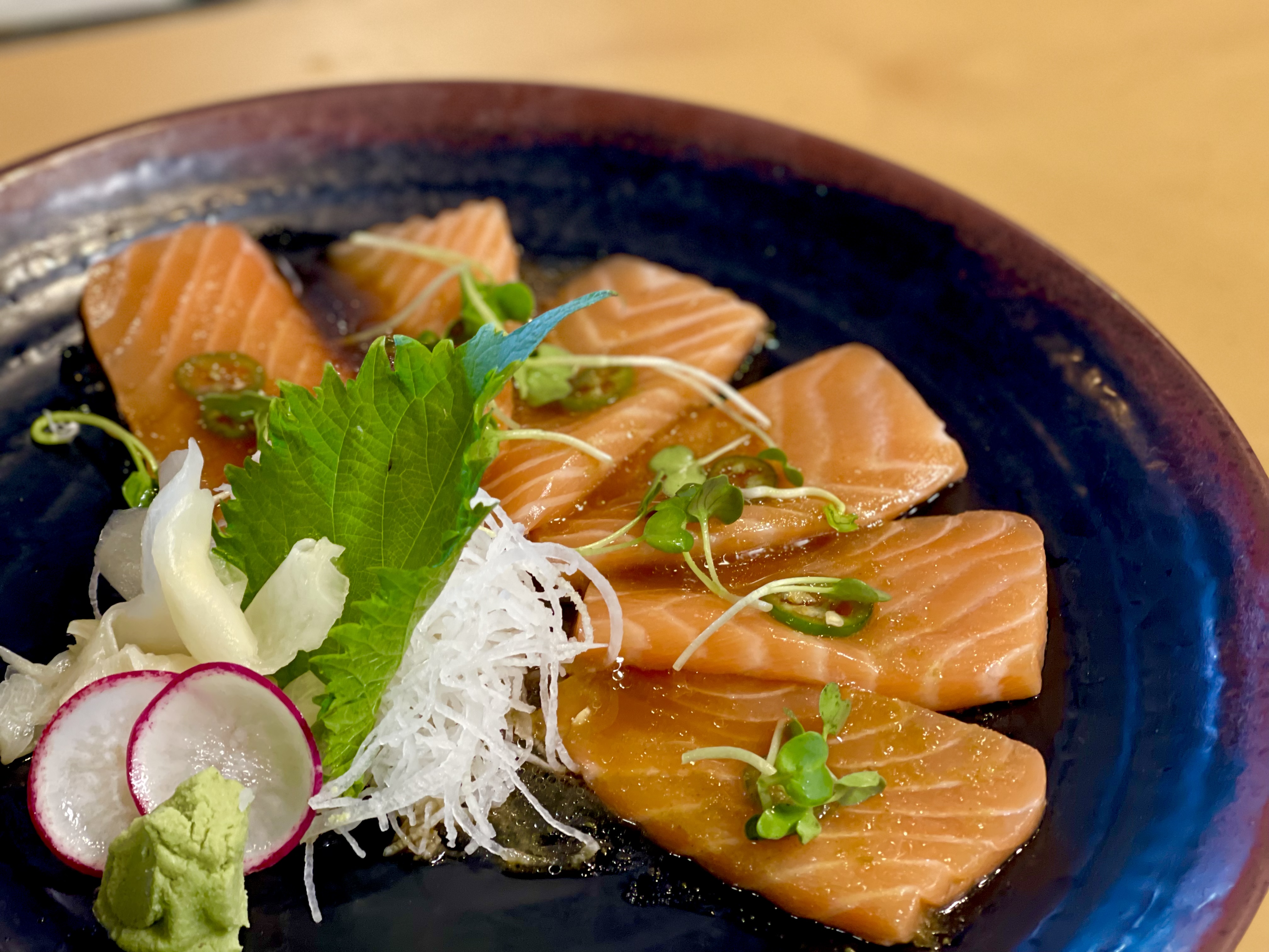 Order Salmon carpaccio  food online from Jasmine Hana Sushi & Thai store, San Pedro on bringmethat.com