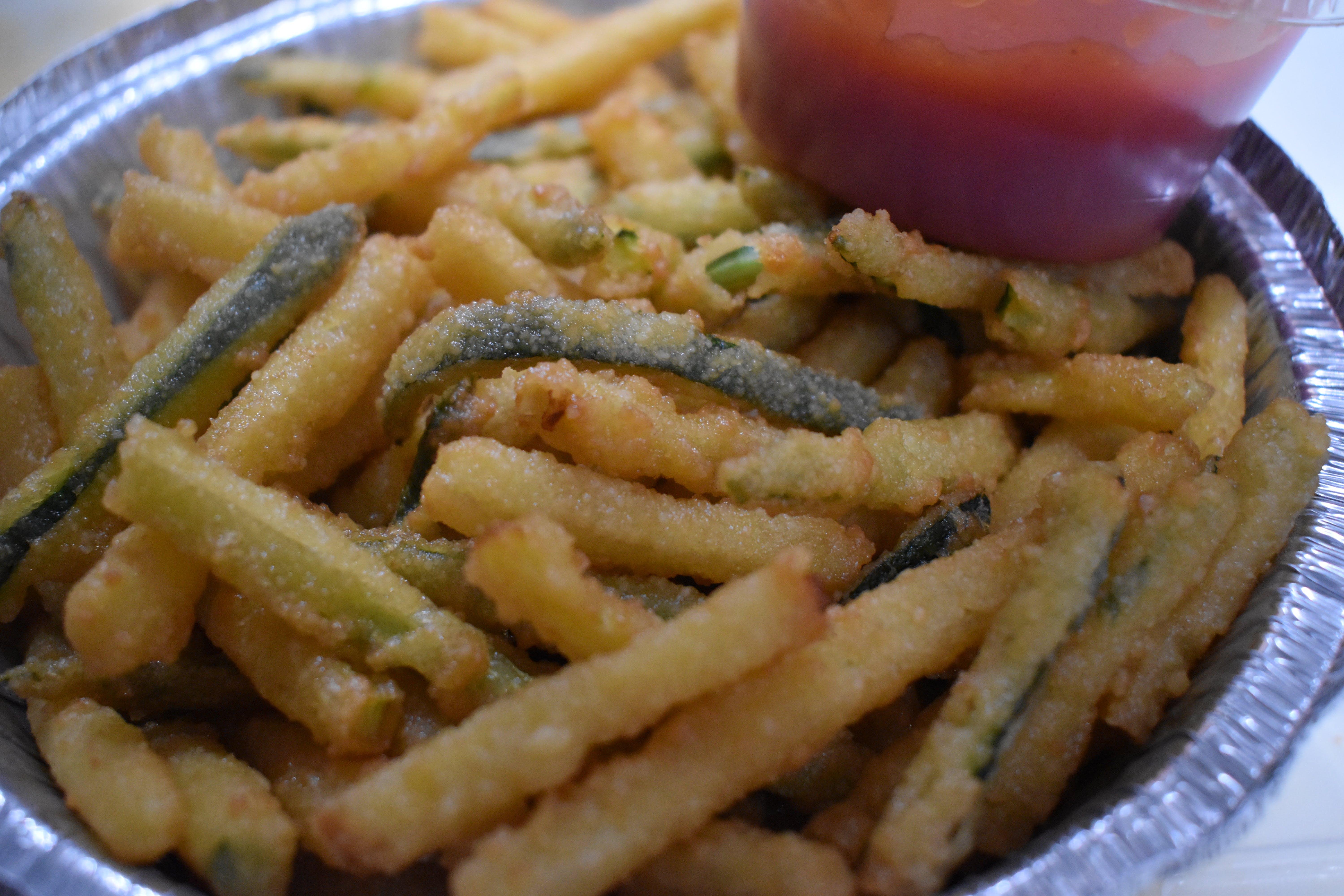 Order Zucchini Fries - Appetizer food online from Gino Parlor Of Sandy Hook store, Sandy Hook on bringmethat.com