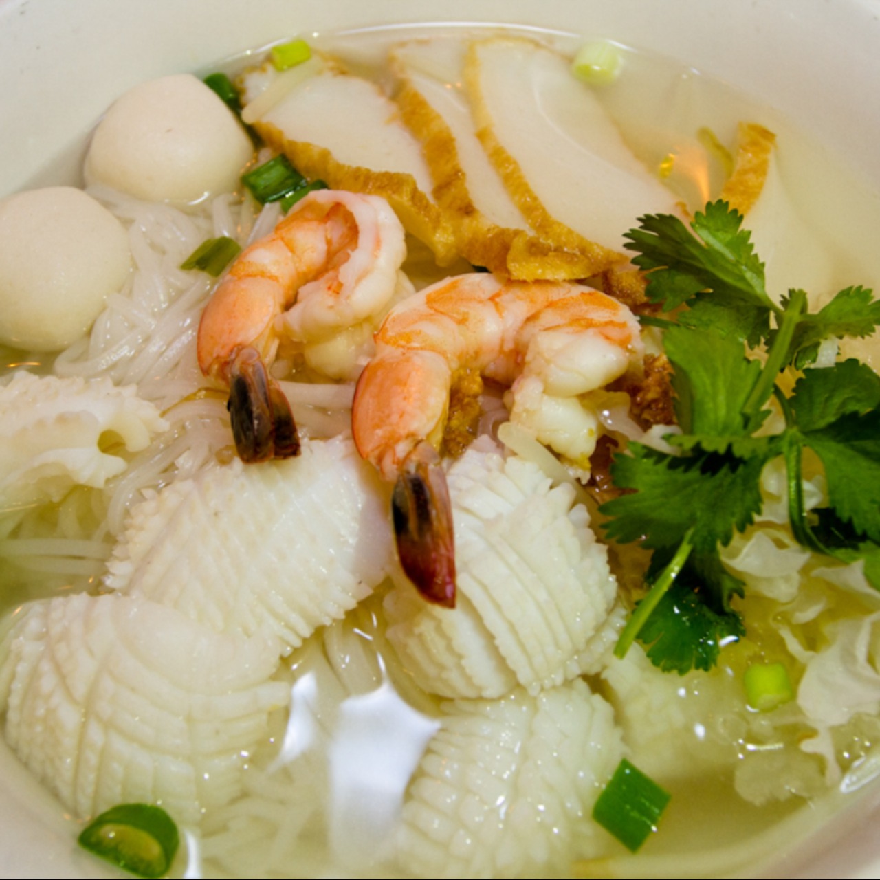 Order Seafood Noodle Soup food online from Chabaa Thai Cuisine store, San Francisco on bringmethat.com