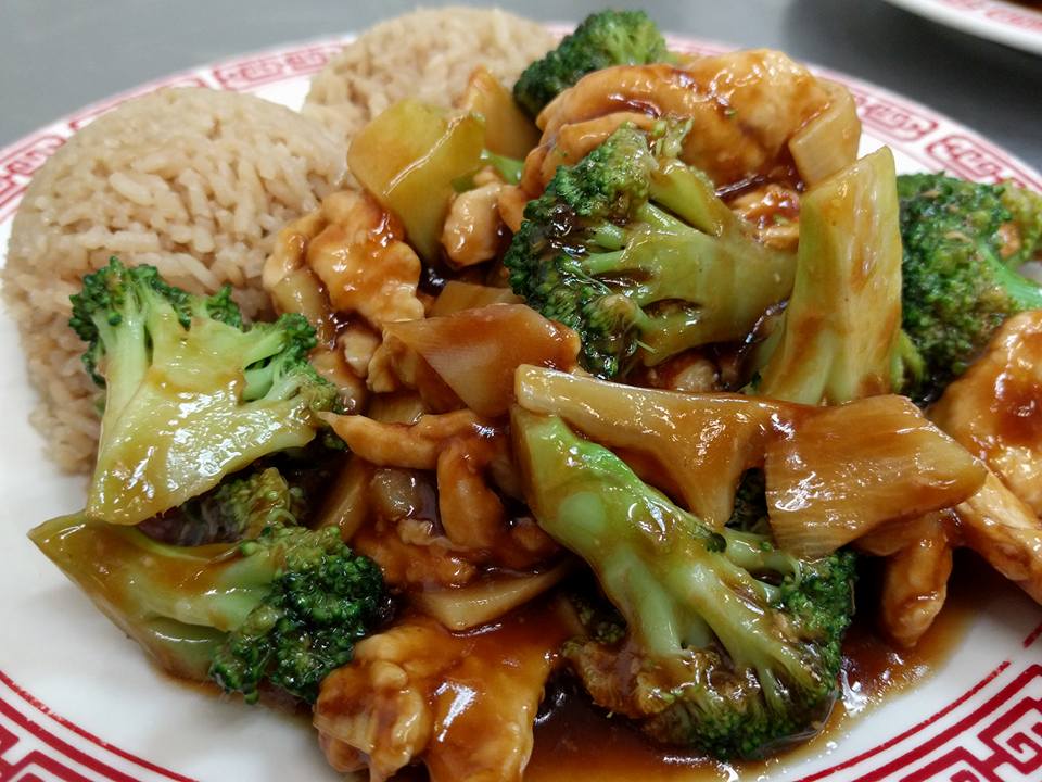 Order 60. Chicken with Broccoli food online from Great Win Chinese Restaurant store, Irondequoit on bringmethat.com