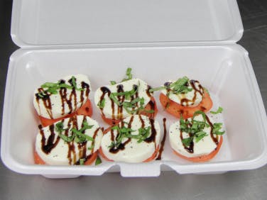 Order Caprese Appetizer - Appetizer food online from Firepit Pizzeria & Grill store, Springfield on bringmethat.com