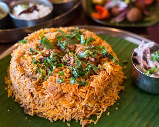 Order Ambur Chicken Dum Biryani food online from Nala’S Indian Restaurant store, Austin on bringmethat.com