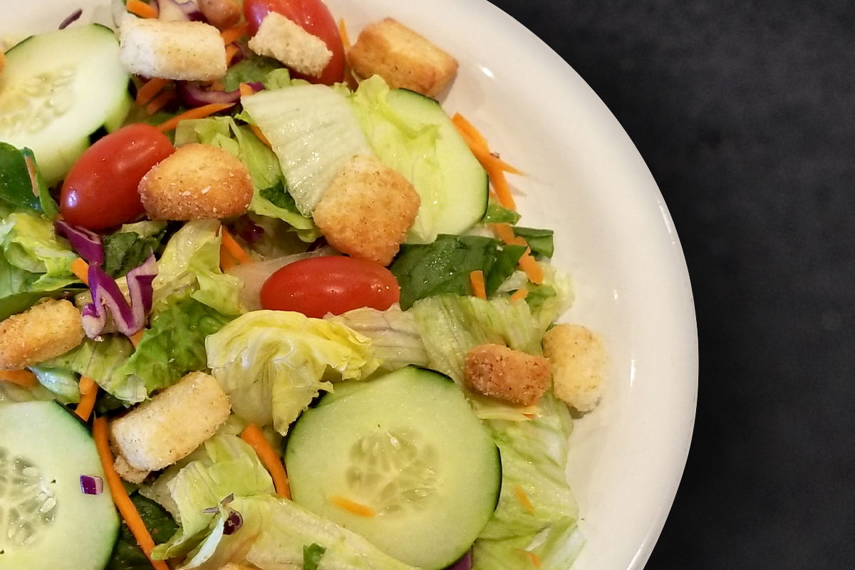 Order Garden Salad Family Size food online from Round Table Pizza store, Spokane on bringmethat.com