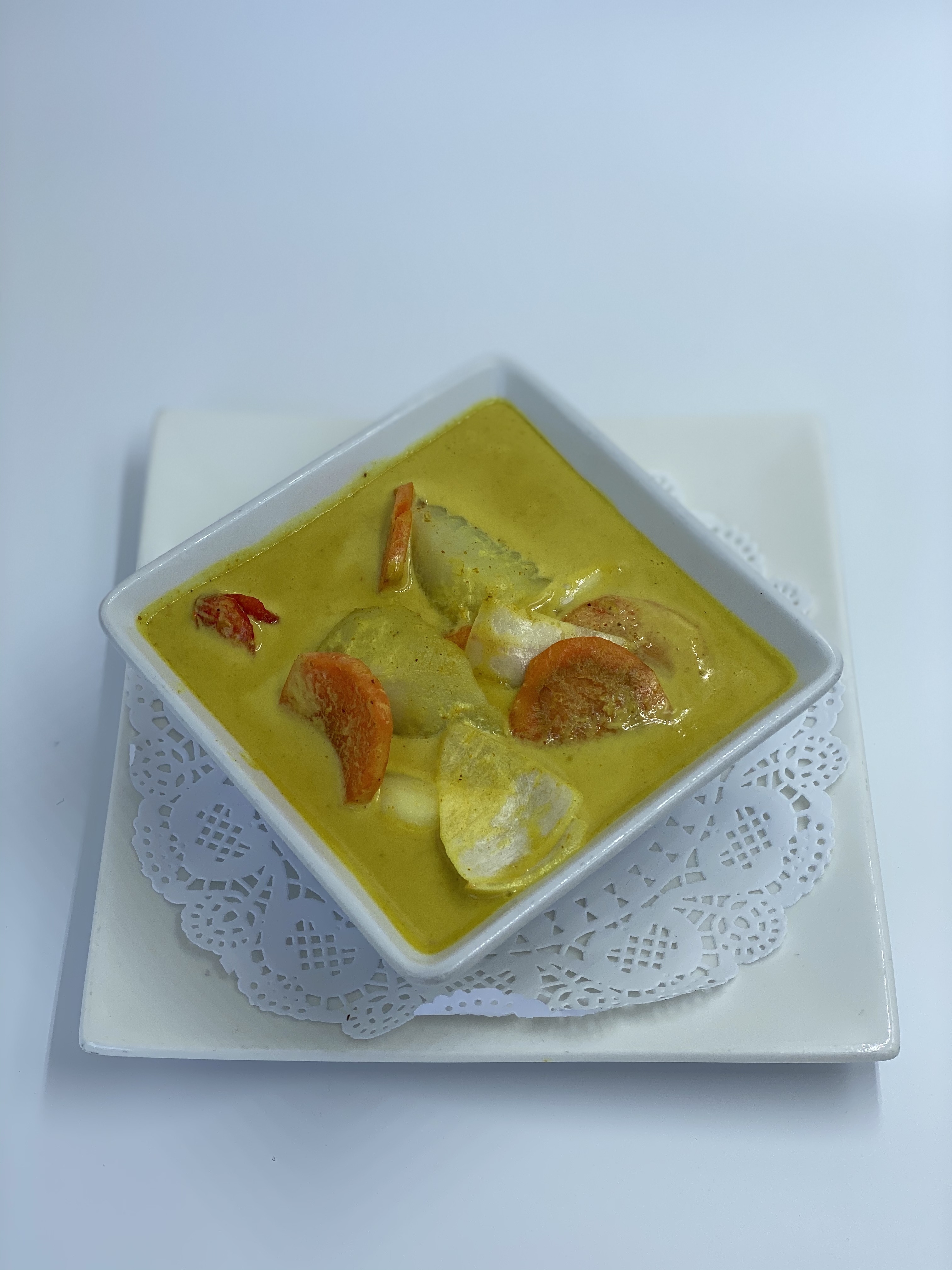 Order Yellow Curry food online from Spices Thai kitchen store, San Diego on bringmethat.com