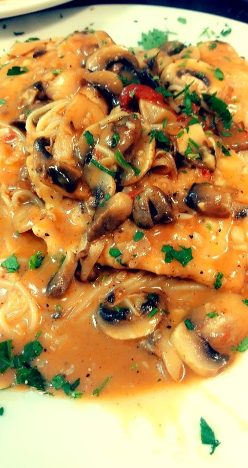 Order Chicken‭ Marsala Style Lunch - Entrees Lunch food online from The Spaghetti House store, Easton on bringmethat.com