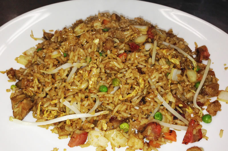 Order 701. Fried Rice food online from Hu Nan Palace Restaurant store, Fruitland on bringmethat.com