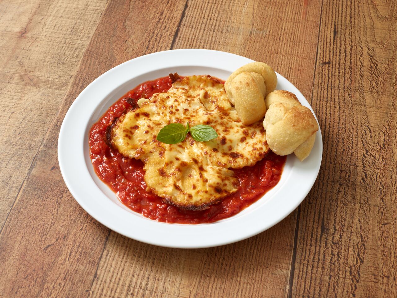 Order Baked Cheese Ravioli food online from The Garlic Knot - University Hills store, Denver on bringmethat.com