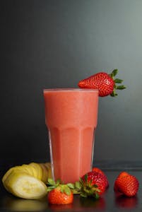 Order Power Punch Smoothie food online from Goodlyfe store, Belleville on bringmethat.com