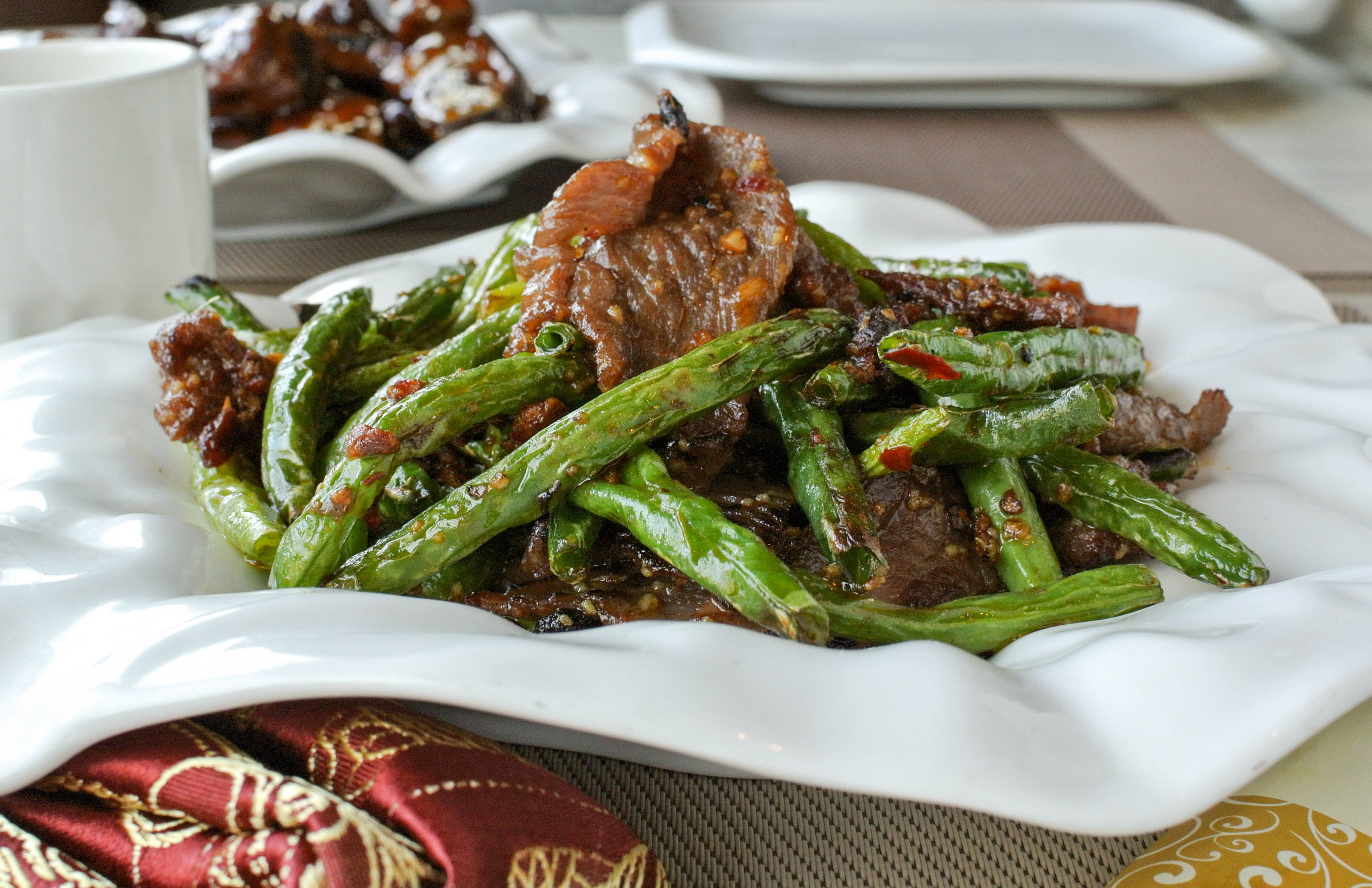 Order Beef or Lamb with String Beans 四季豆牛/羊 food online from Fey Restaurant store, Menlo Park on bringmethat.com