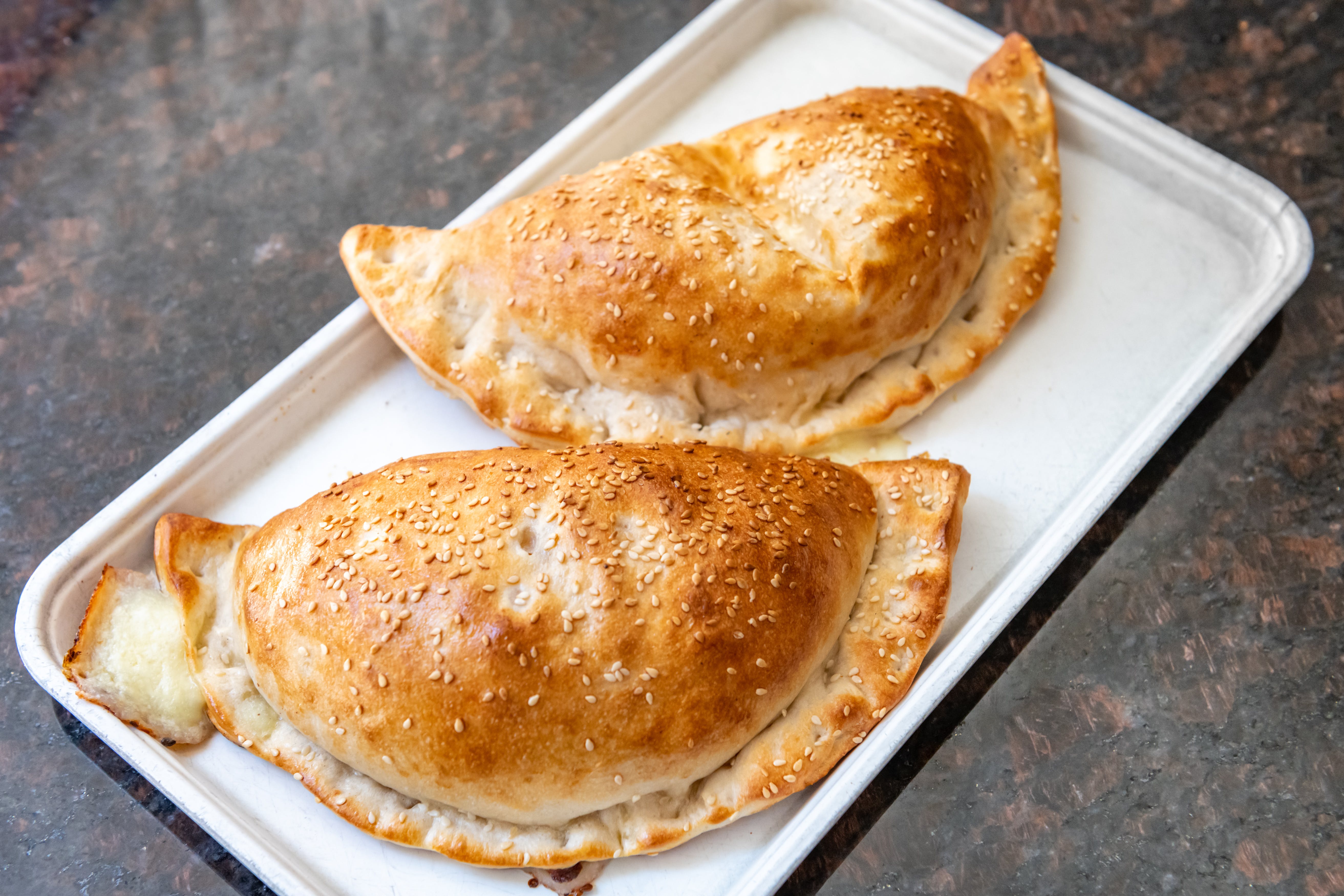 Order Cheese Calzone - Calzone food online from Bravo Pizza store, New York on bringmethat.com
