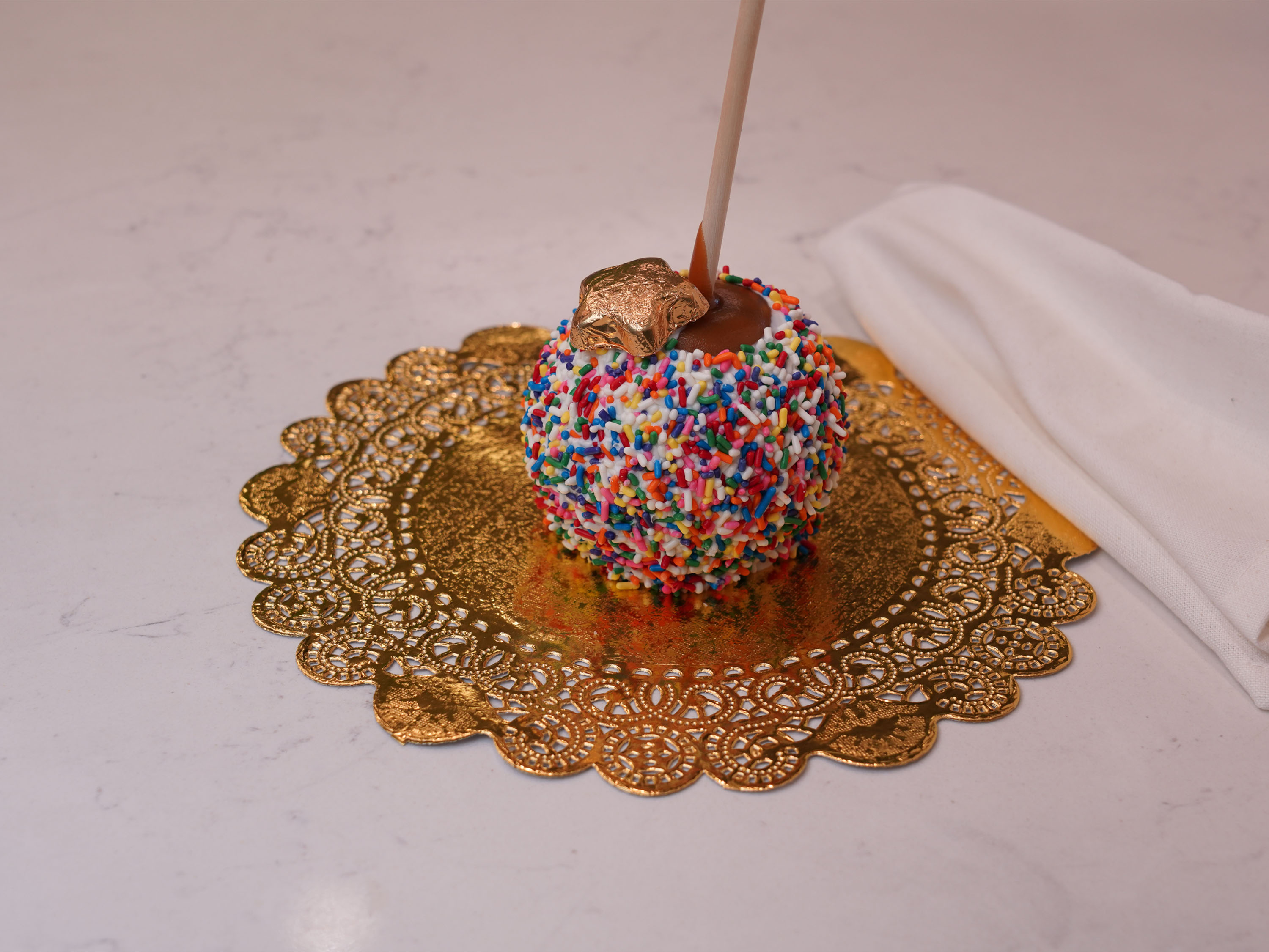 Order Birthday Bash Caramel Apple food online from Chocolate Wishes And Treats store, Clovis on bringmethat.com