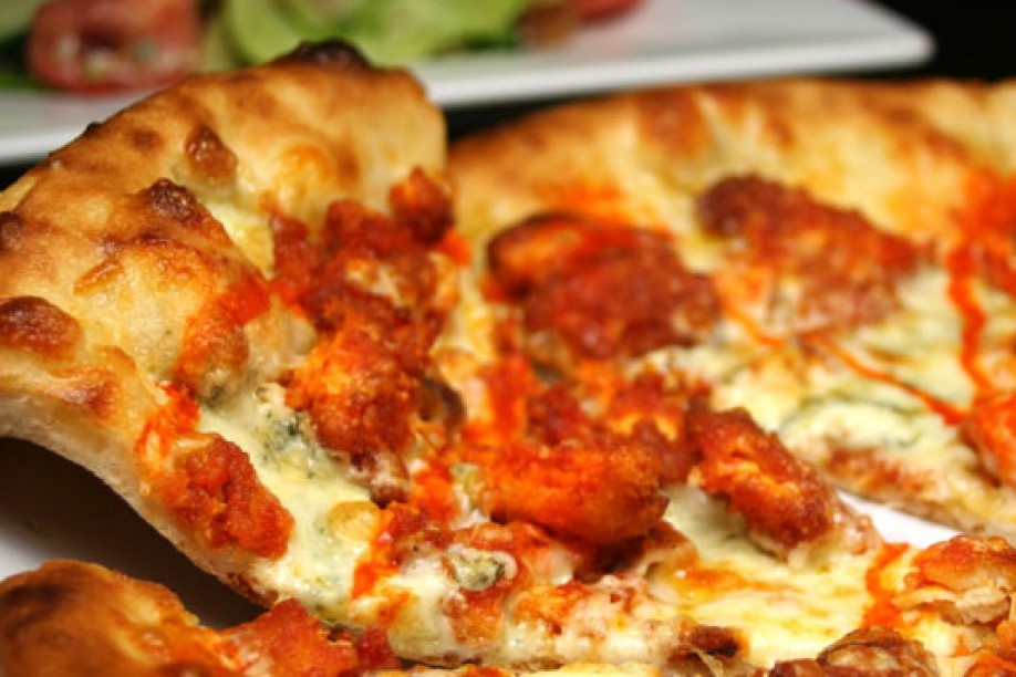 Order Large Buffalo Chicken Wing Pizza food online from Tony's Pizzeria store, New Hartford on bringmethat.com