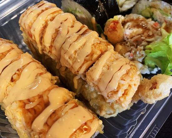 Order Lunch 9:Golden tiger Roll(8pcs)+Shrimp Tempura Roll(6pcs)+miso soup food online from Koya Sushi store, Whittier on bringmethat.com