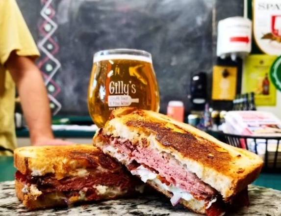 Order The Benson Sandwich food online from Gilly's Craft Beer & Fine Wine store, Rockville on bringmethat.com