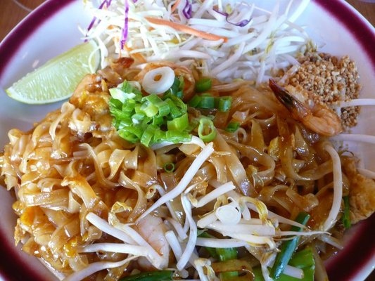 Order 43. Pad Thai ผัดไทย food online from Thai Boom Restaurant store, Los Angeles on bringmethat.com