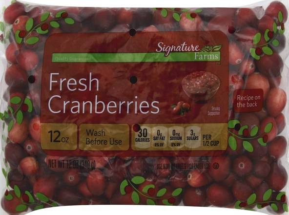Order Signature Farms · Fresh Cranberries (12 oz) food online from ACME Markets store, Middletown on bringmethat.com