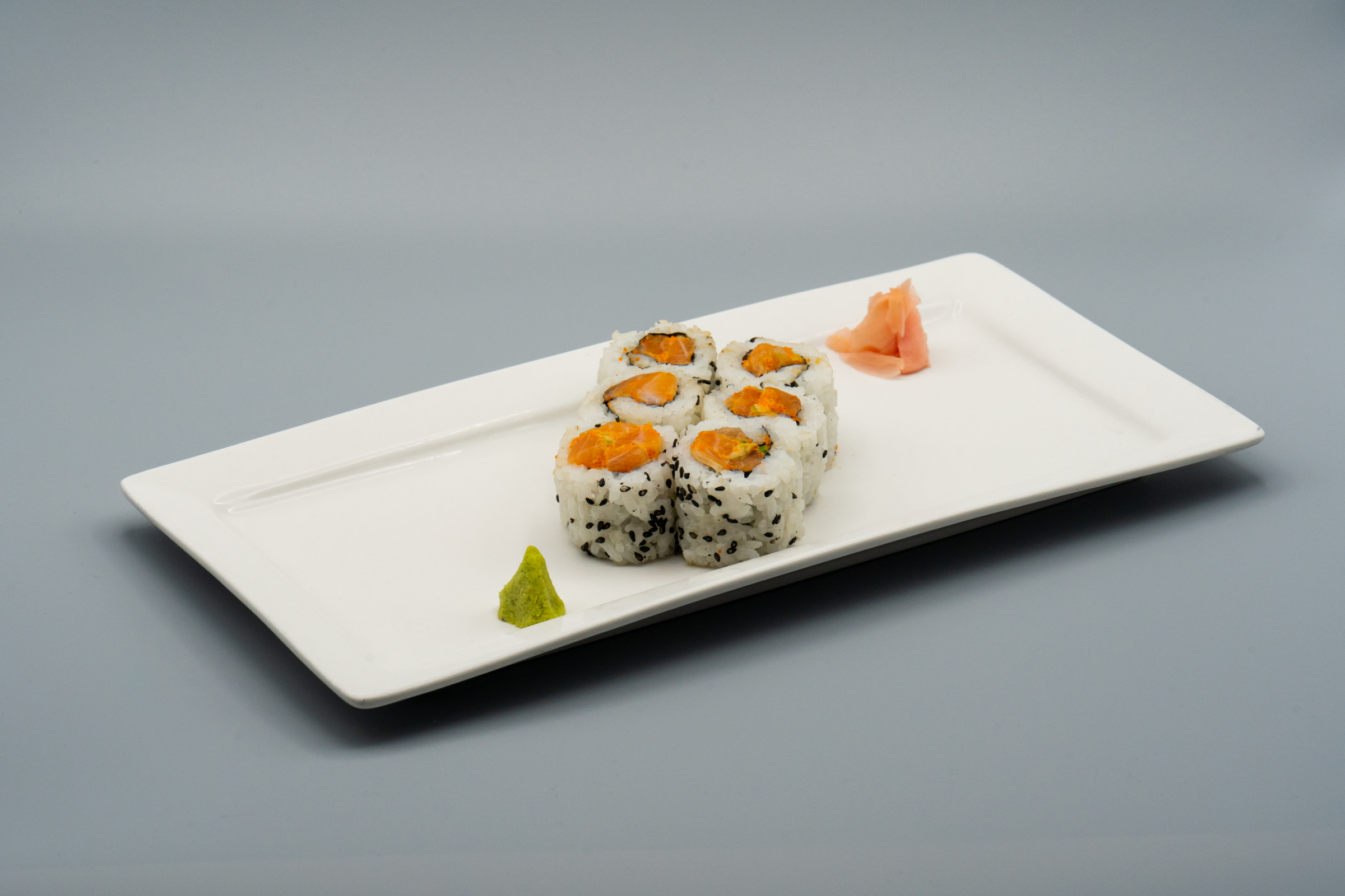 Order Mayo Spicy Salmon Roll food online from Ono store, Kenosha on bringmethat.com
