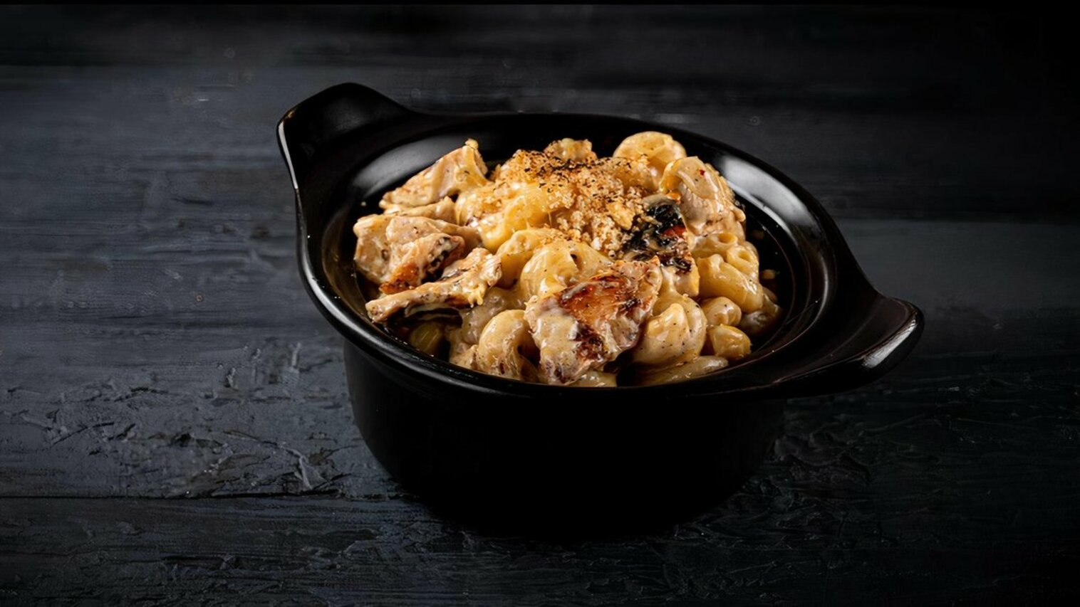 Order Chicken Mac & Cheese food online from Modern Greek And Salad Bar store, Dearborn on bringmethat.com