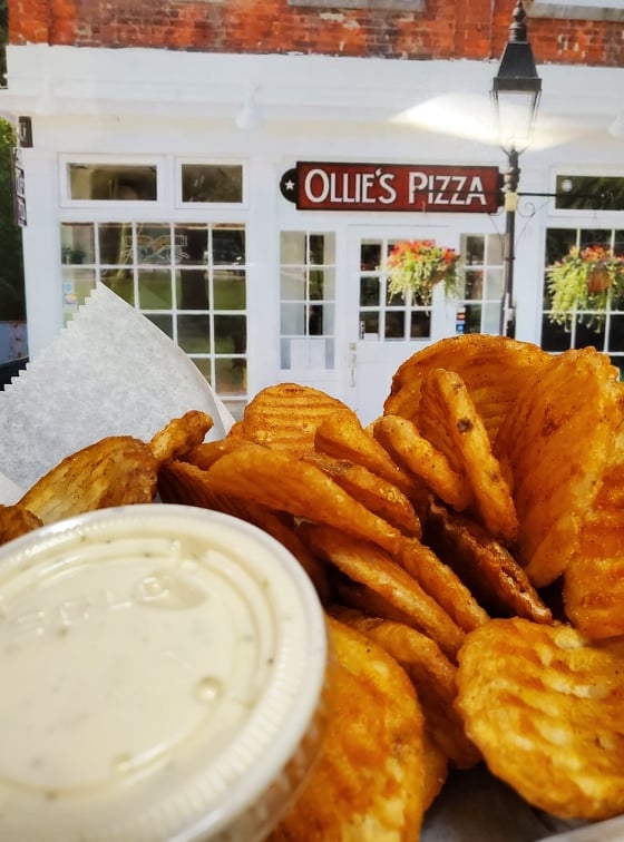 Order Buffalo Chips food online from Ollie Pizza store, Litchfield on bringmethat.com