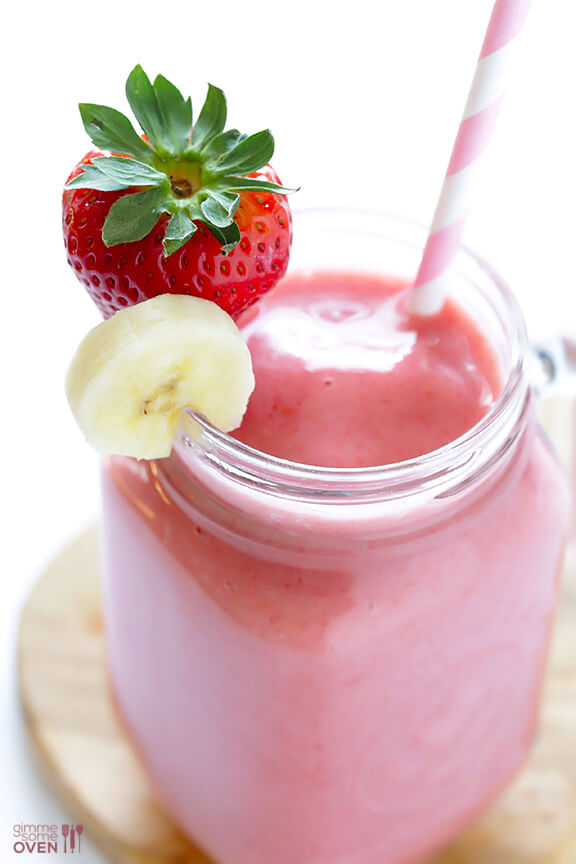 Order Strawberry & Banana Smoothie food online from Smith finest deli store, Brooklyn on bringmethat.com