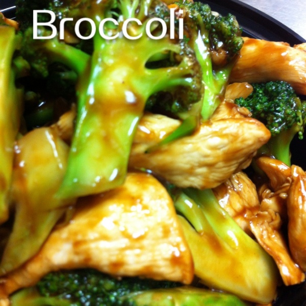 Order Chicken with Broccoli food online from Good Fortune Cafe Restaurant and Lounge store, Gaithersburg on bringmethat.com