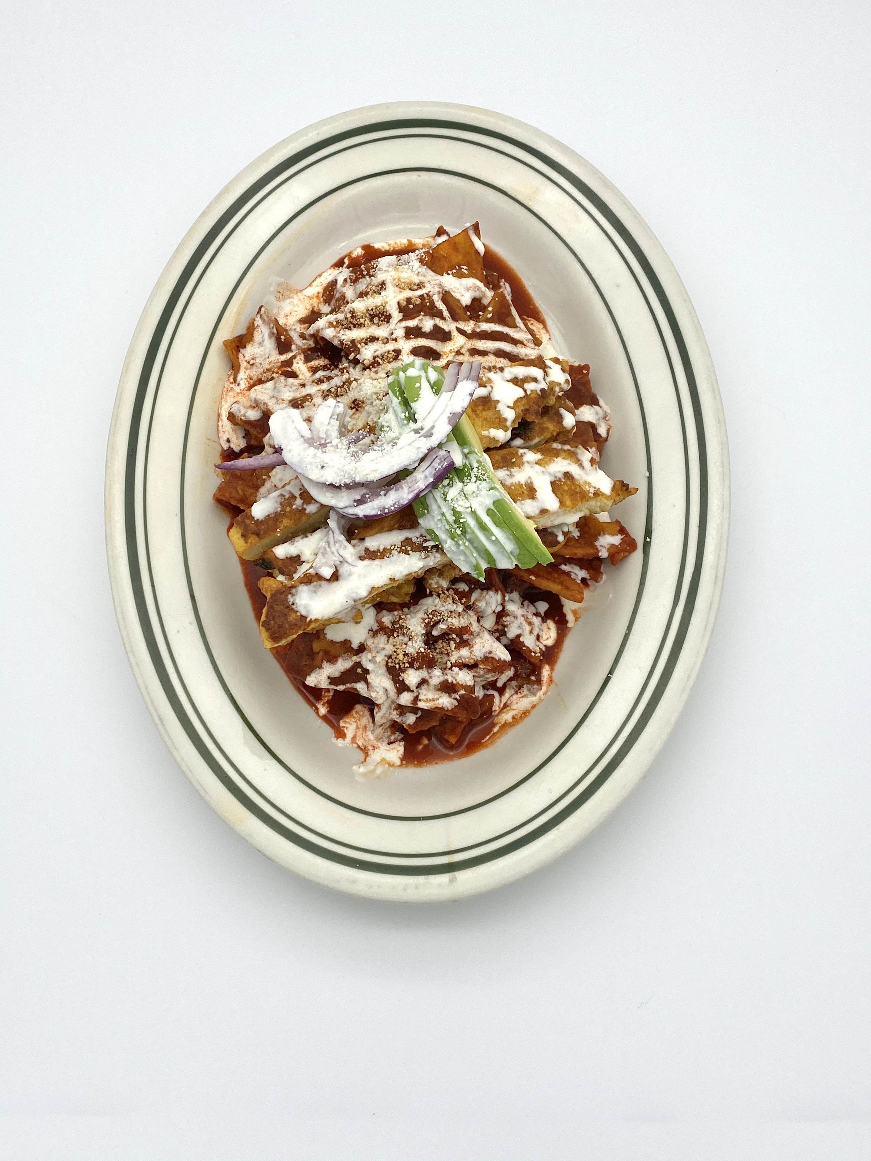 Order Chilaquiles con adobo food online from Tacos Y Jugos Genesis store, Elmhurst on bringmethat.com