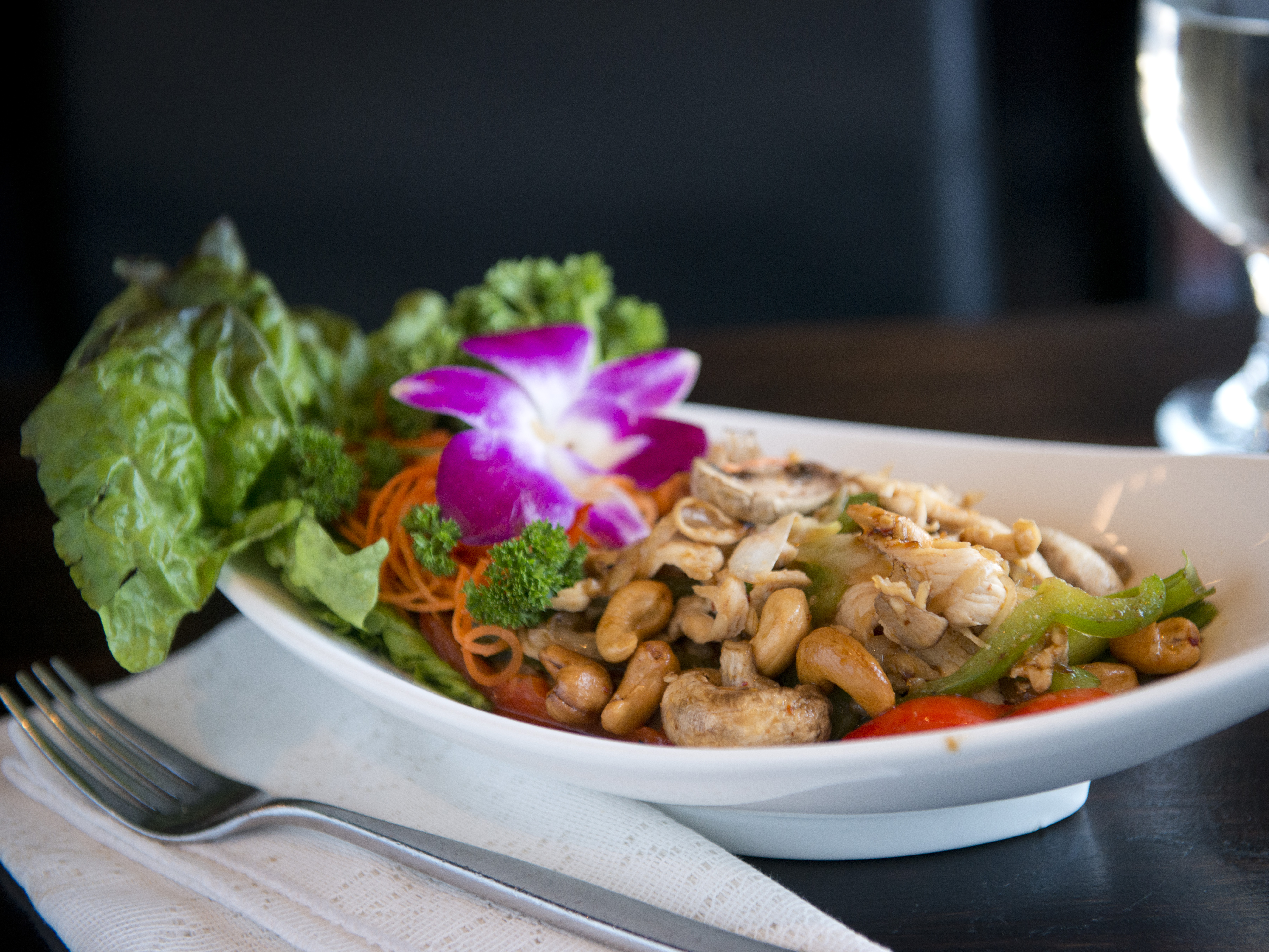 Order Cashew Nuts food online from Sweet Basil Thai store, San Francisco on bringmethat.com