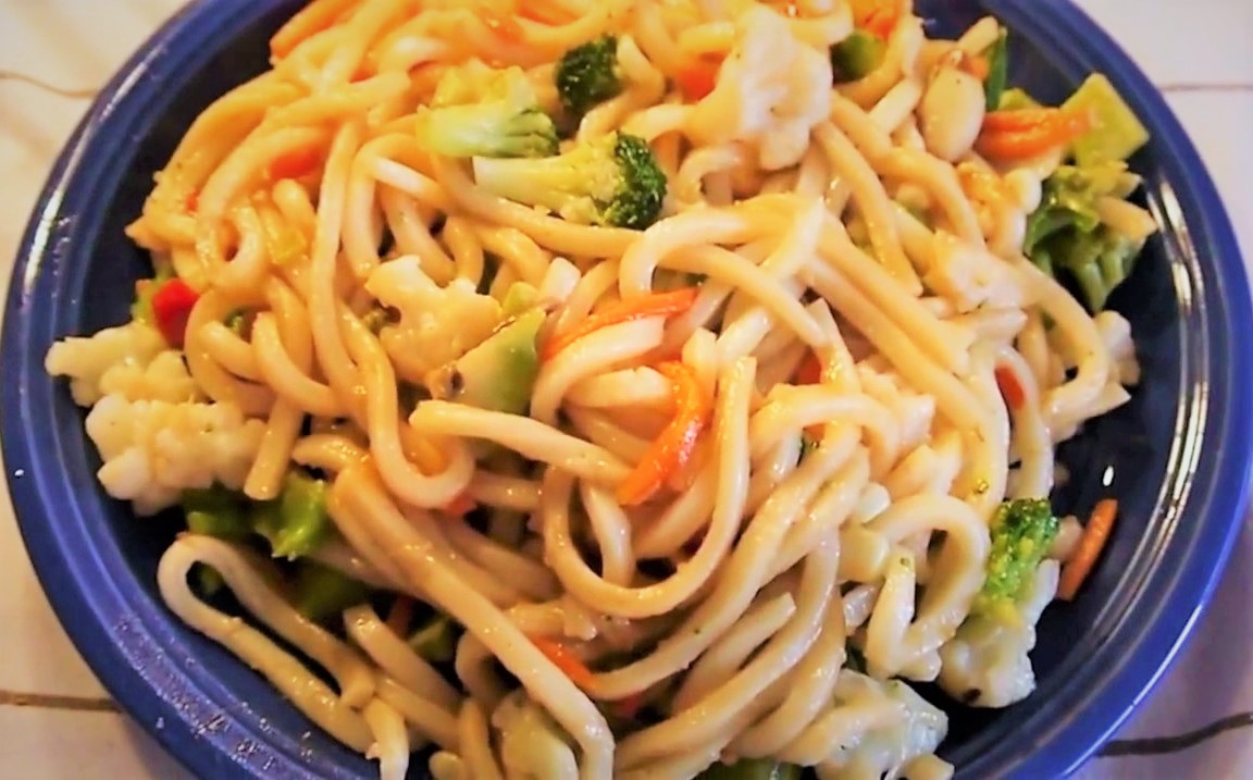 Order W15. Vegetarian Udon Noodles food online from Pho Saigon Express store, Escondido on bringmethat.com