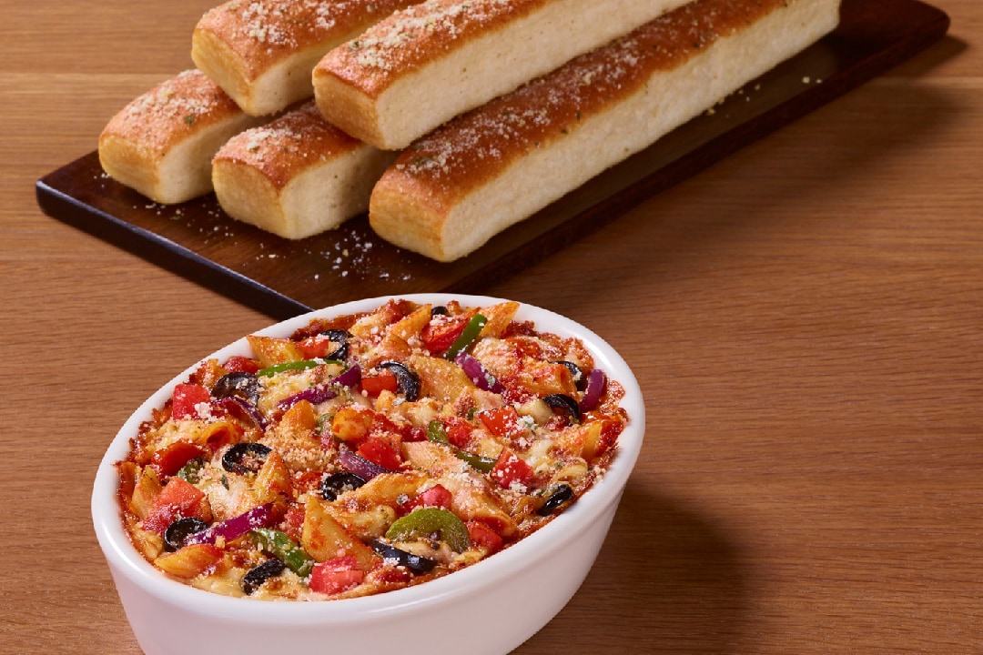 Order Oven-Baked Veggie Pasta food online from Pizza Hut store, Anchorage on bringmethat.com