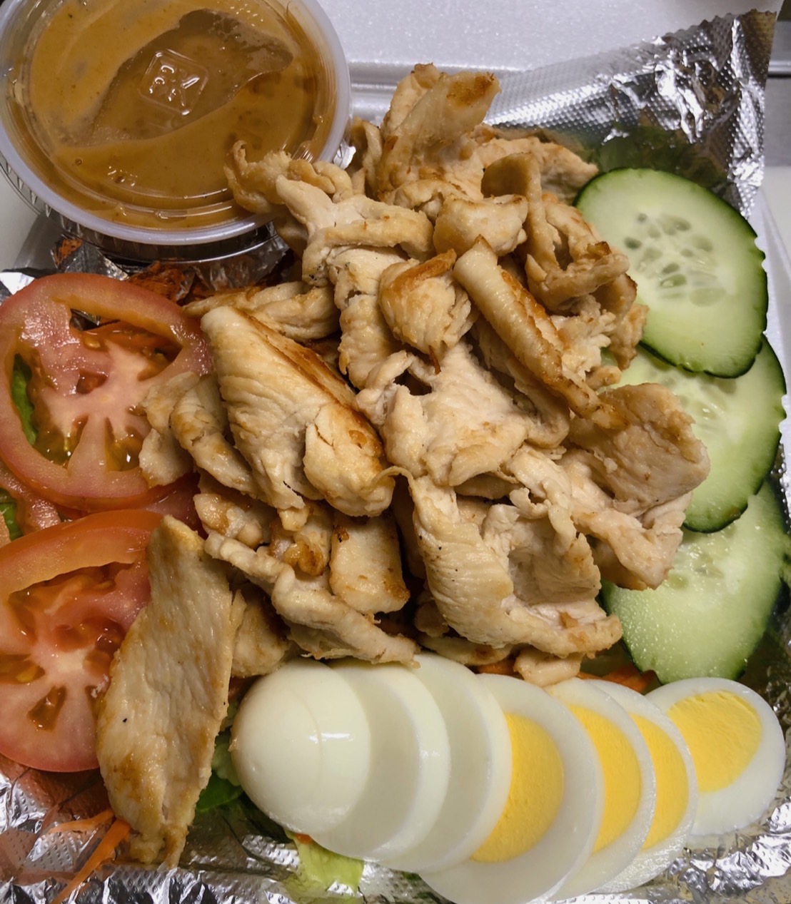 Order Grilled Chicken Salad with peanut dressing food online from Pink Elephant store, Canoga Park on bringmethat.com