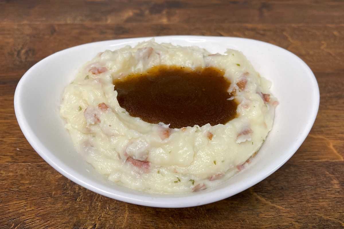 Order SIDE MASHED POTATOES food online from Miller's Ale House store, Levittown on bringmethat.com