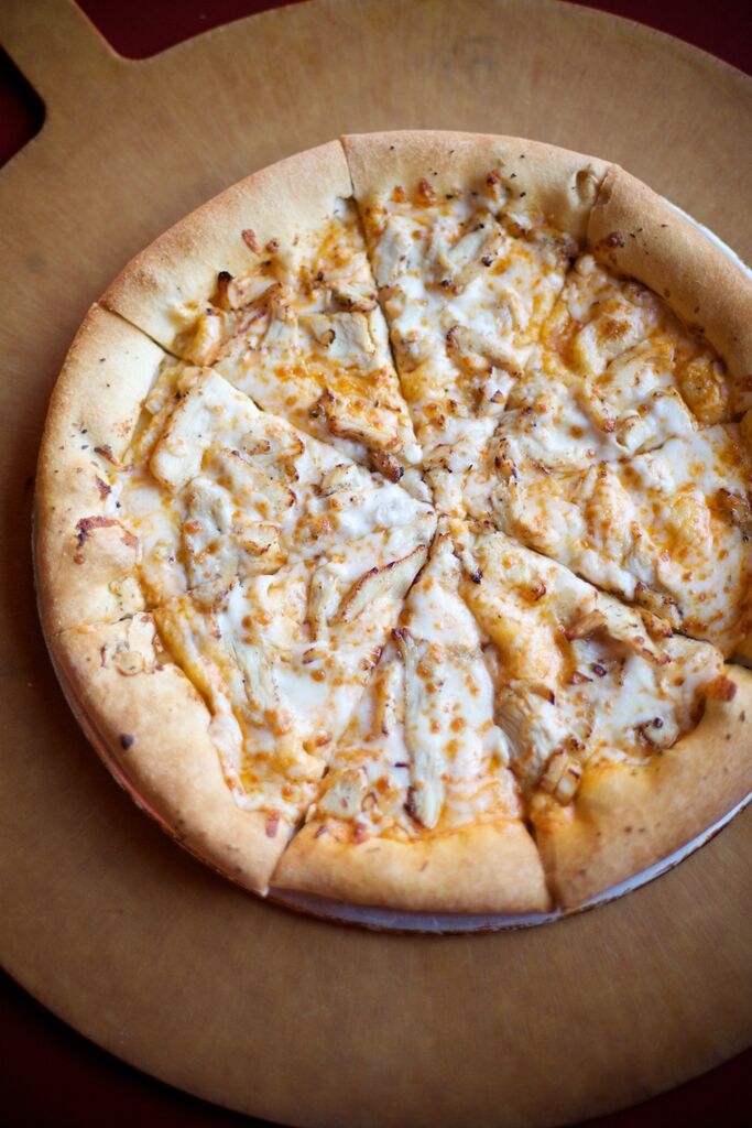 Order Buffalo Chicken Pizza food online from DoubleDave's Pizza Works store, Austin on bringmethat.com