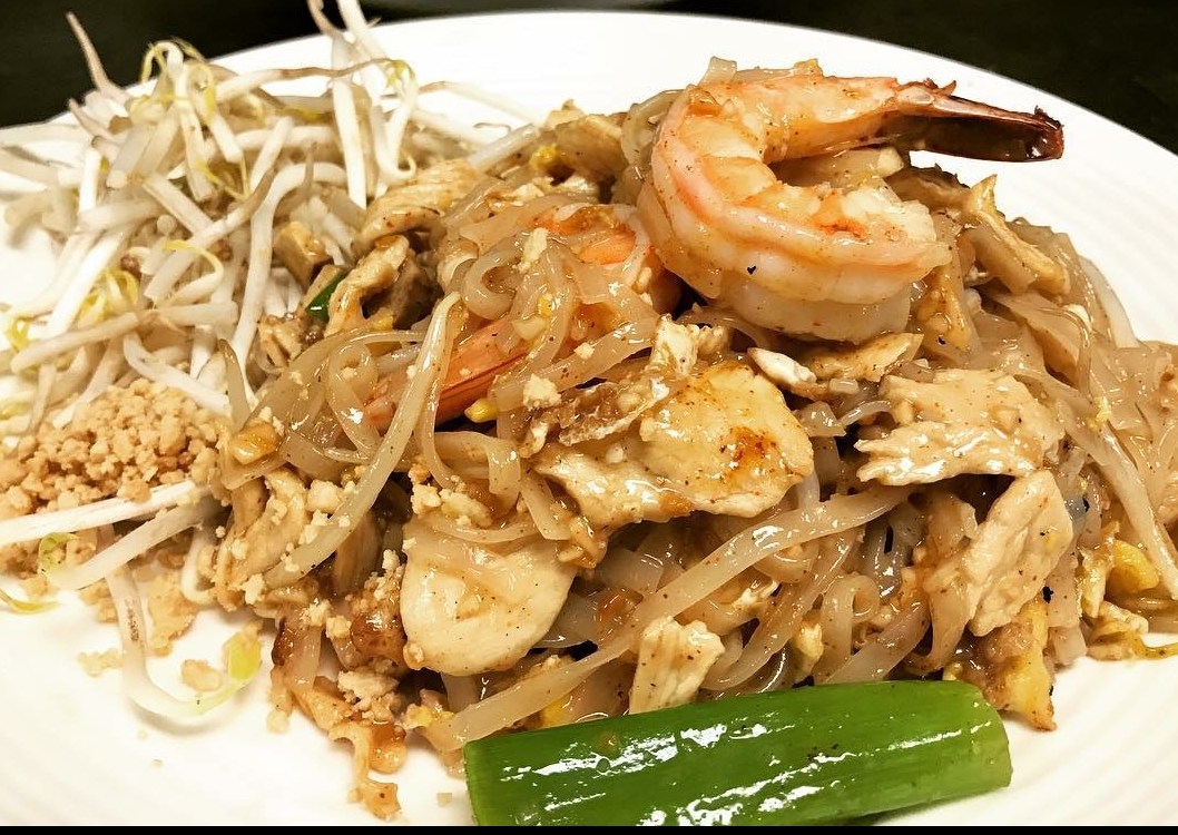 Order Pad Thai Country Style food online from The Similans store, Cambridge on bringmethat.com
