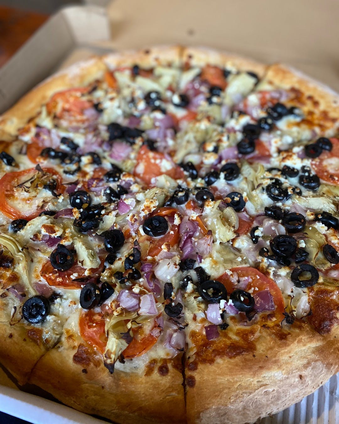 Order Artichoke & Feta Cheese Pizza - Personal 7'' (4 Slices) food online from Crispy Crust store, Los Angeles on bringmethat.com
