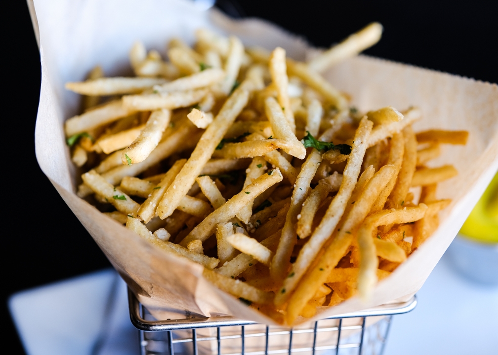 Order Truffle Fries food online from Valley Lodge Tavern store, Wilmette on bringmethat.com