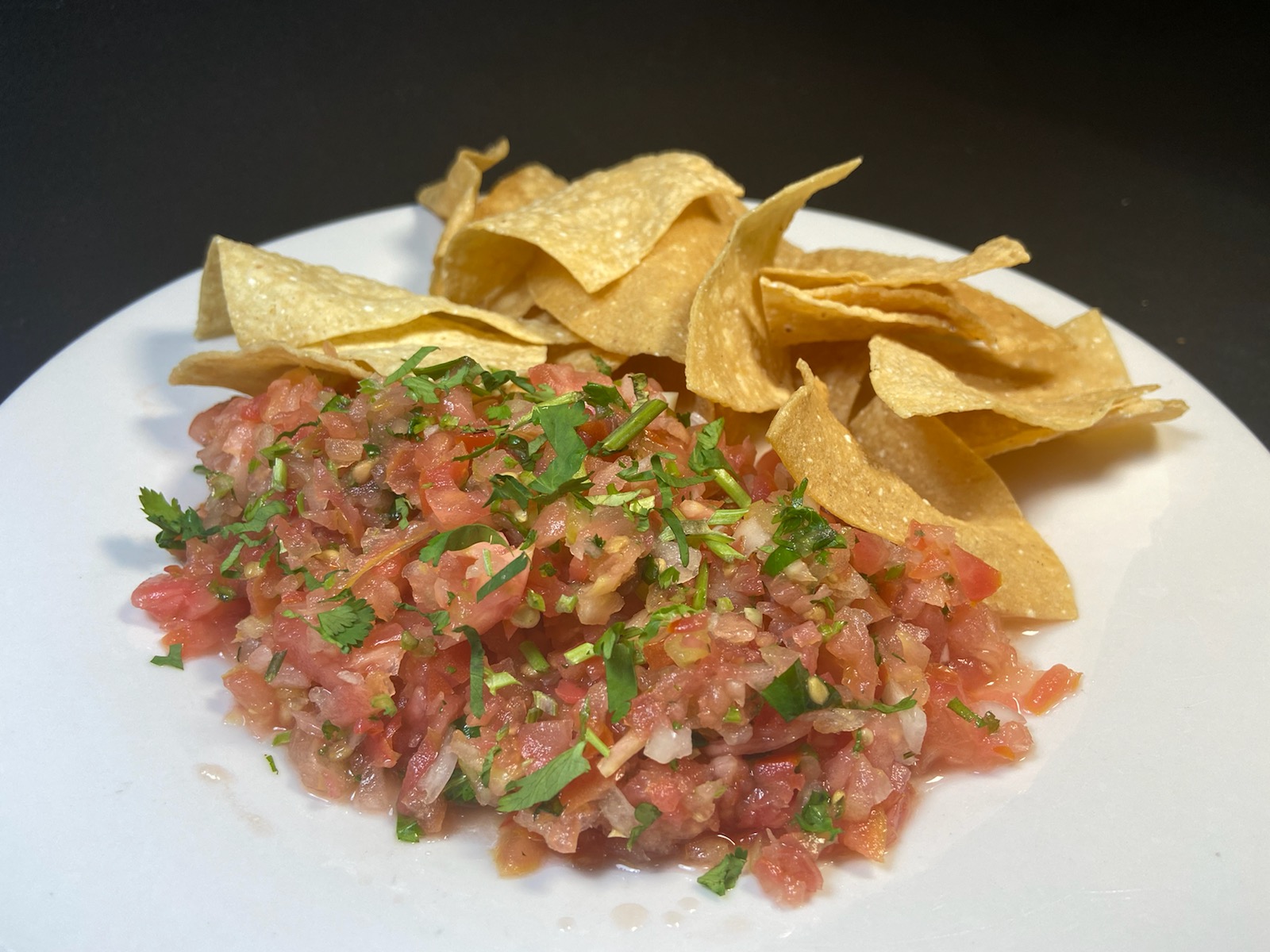 Order Chips & Salsa Fresca food online from Adelita Taqueria Restaurant & Bar store, San Jose on bringmethat.com