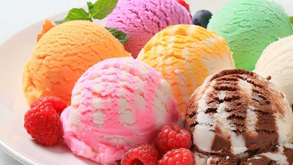 Order 51.Scoops of Ice Cream - Small (2 Scoops) food online from Super Kennedy Chicken store, Bronx on bringmethat.com