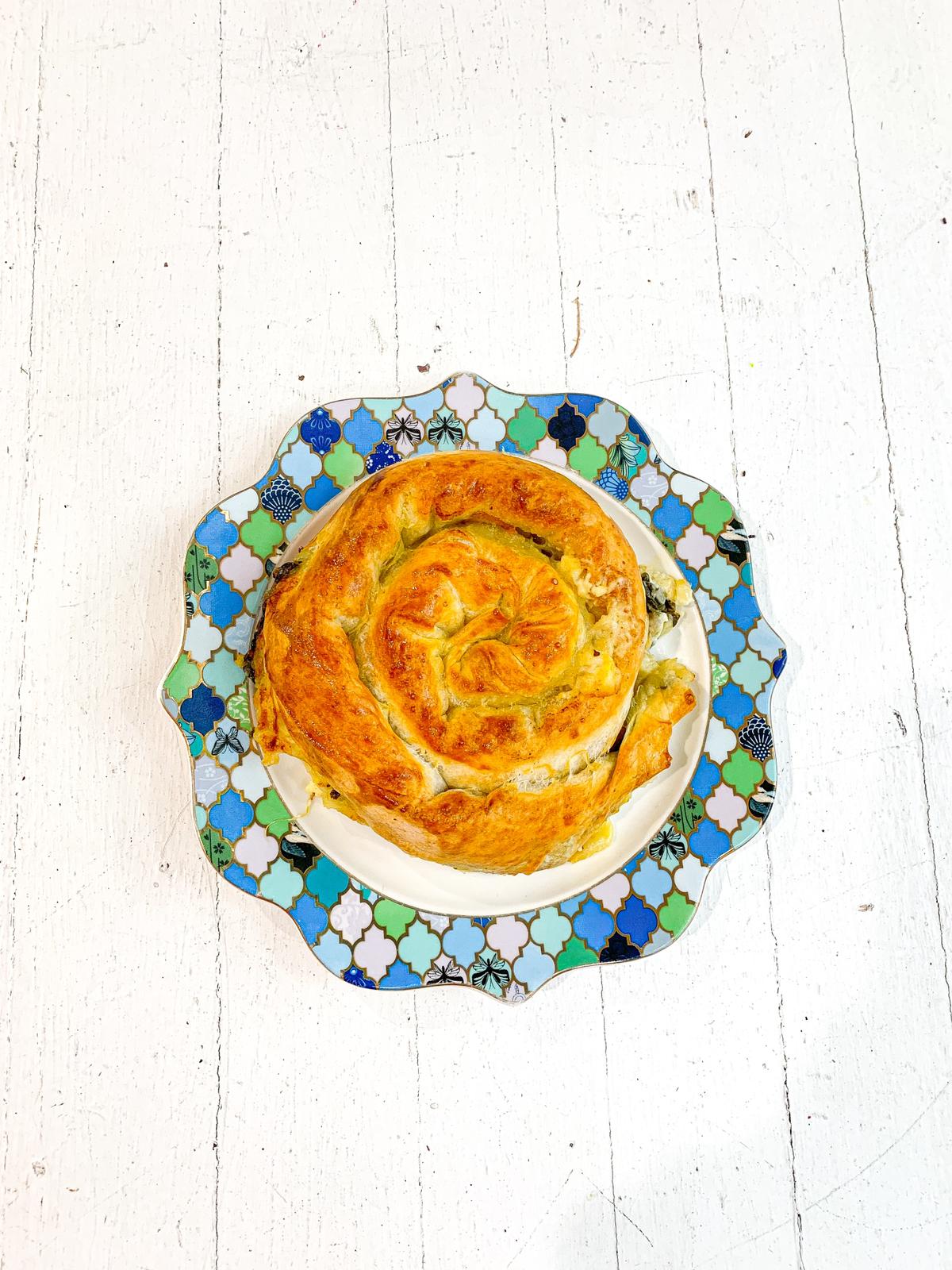 Order Roll Borek(Spinach and Feta Cheese) food online from Mumu Pastry store, Troy on bringmethat.com