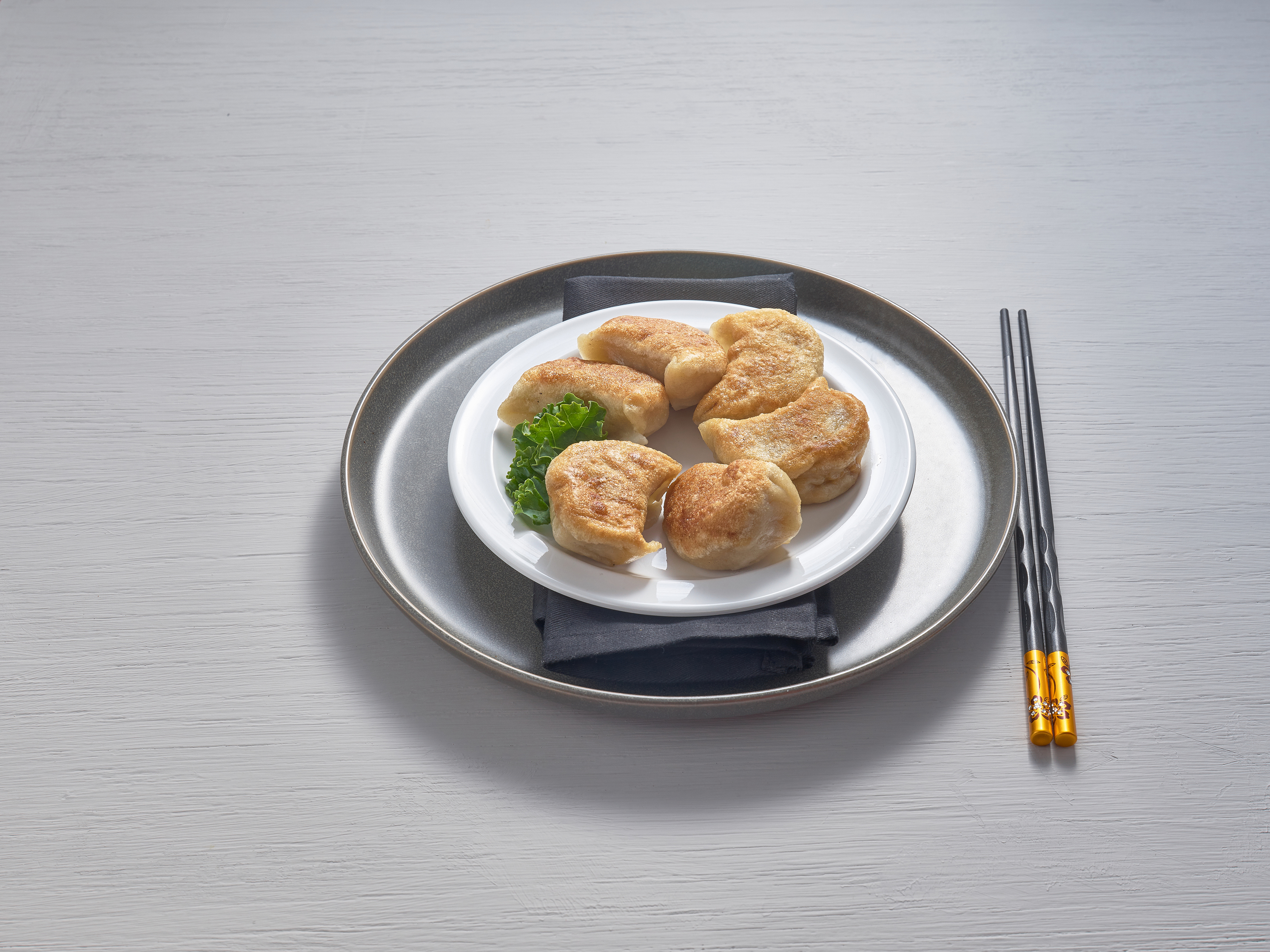 Order A06. Fried Meat Dumplings food online from Hunan Kitchen store, Alexandria on bringmethat.com