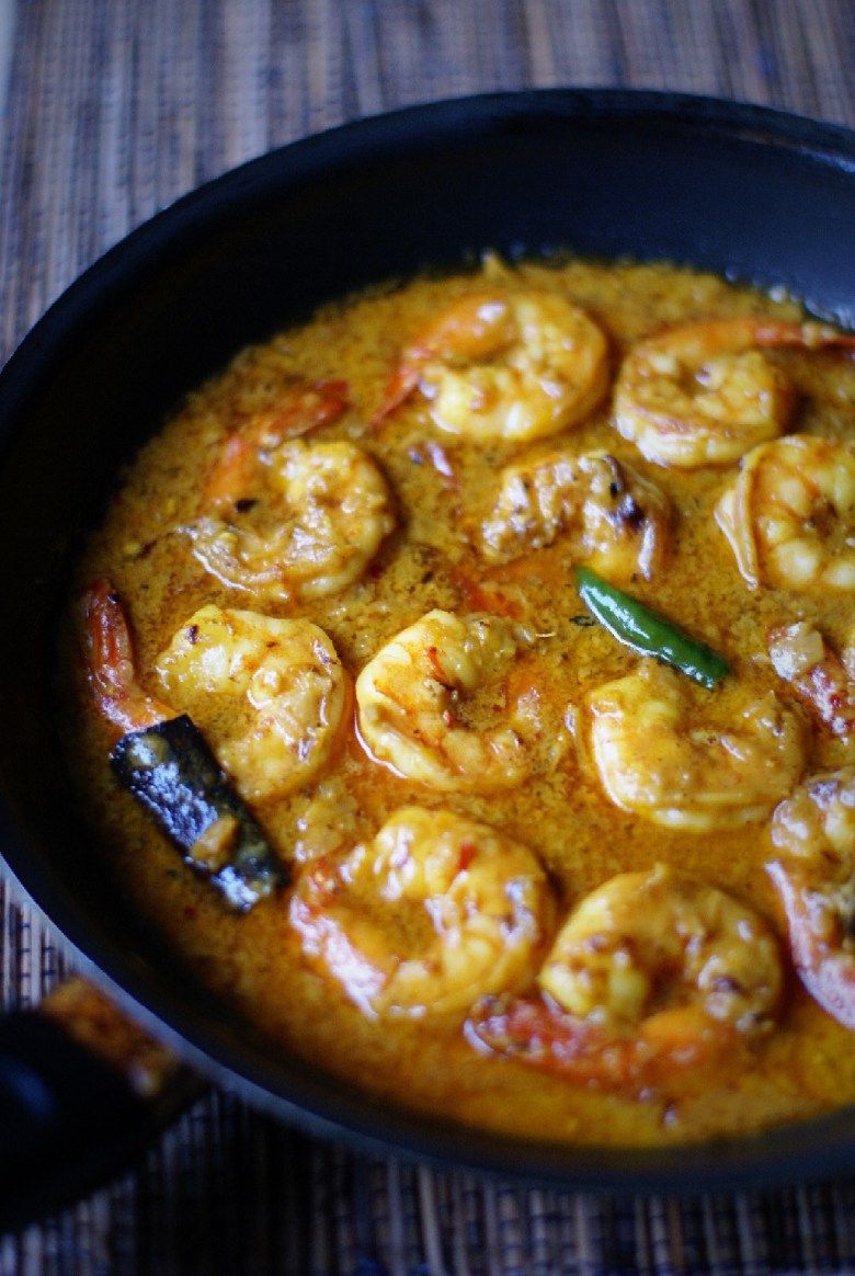 Order Coconut Prawn Curry food online from Pb08 Indian Bistro & Bar store, Livermore on bringmethat.com