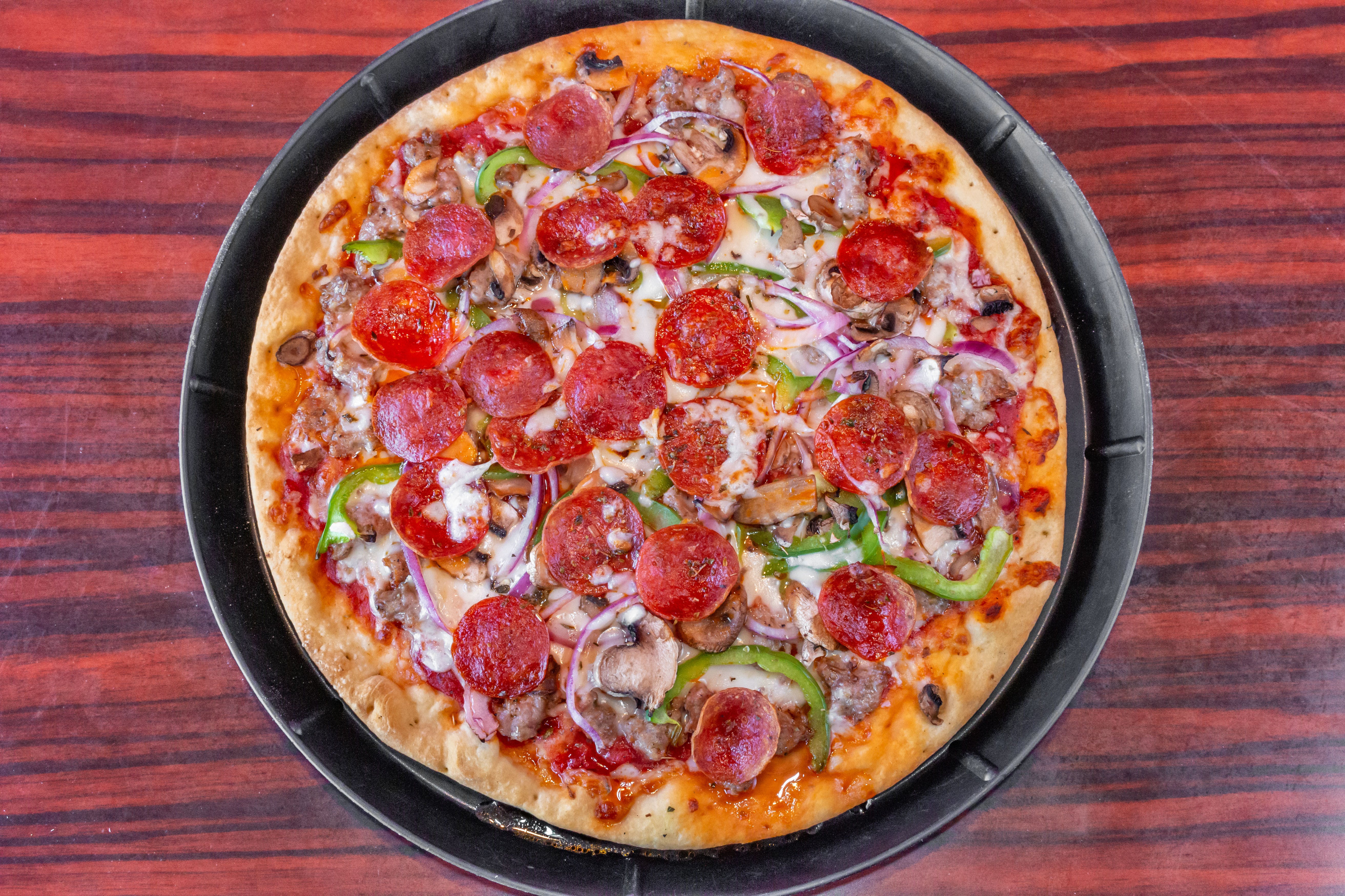 Order Altavilla’s Special Pizza - Small 12" food online from Pietanza's store, Bartlett on bringmethat.com