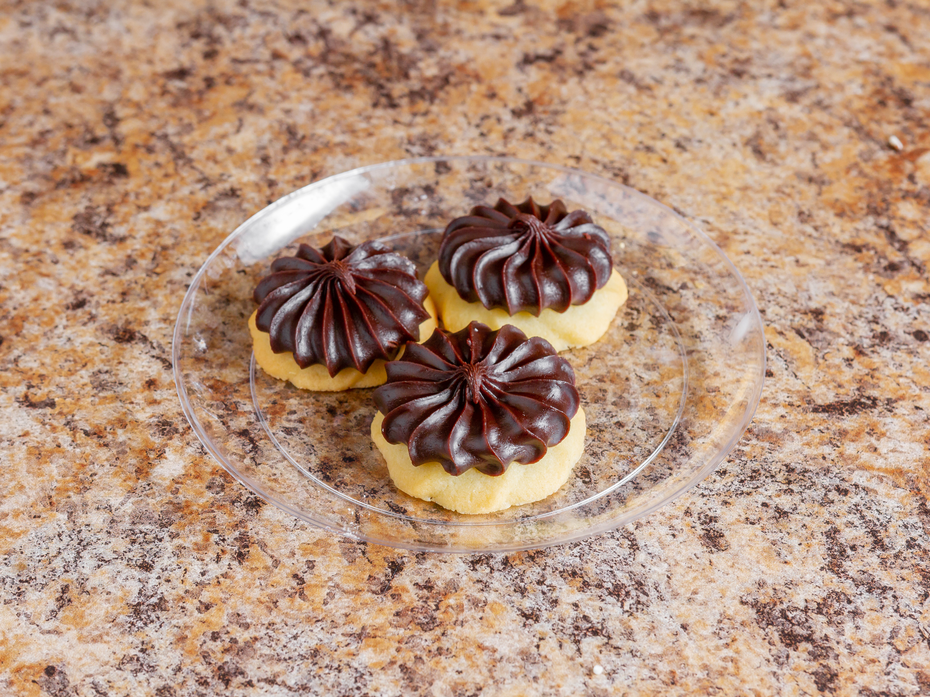 Order 1 lb. Chocolate Top Cookies food online from Pariser Bakery store, Baltimore on bringmethat.com