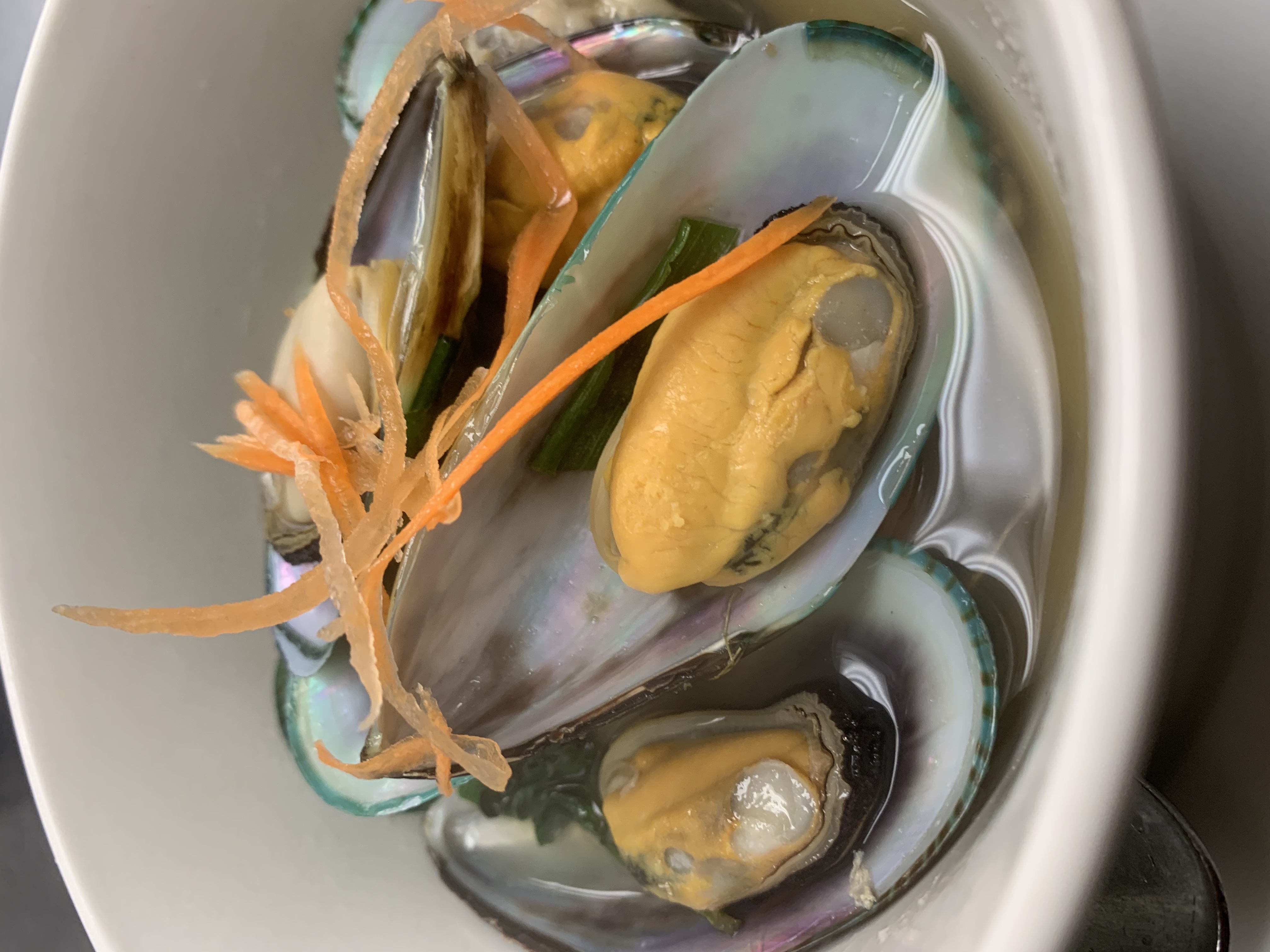 Order 13. Steamed Mussels food online from Sirinan Thai&Japanese Restaurant store, Wallingford on bringmethat.com