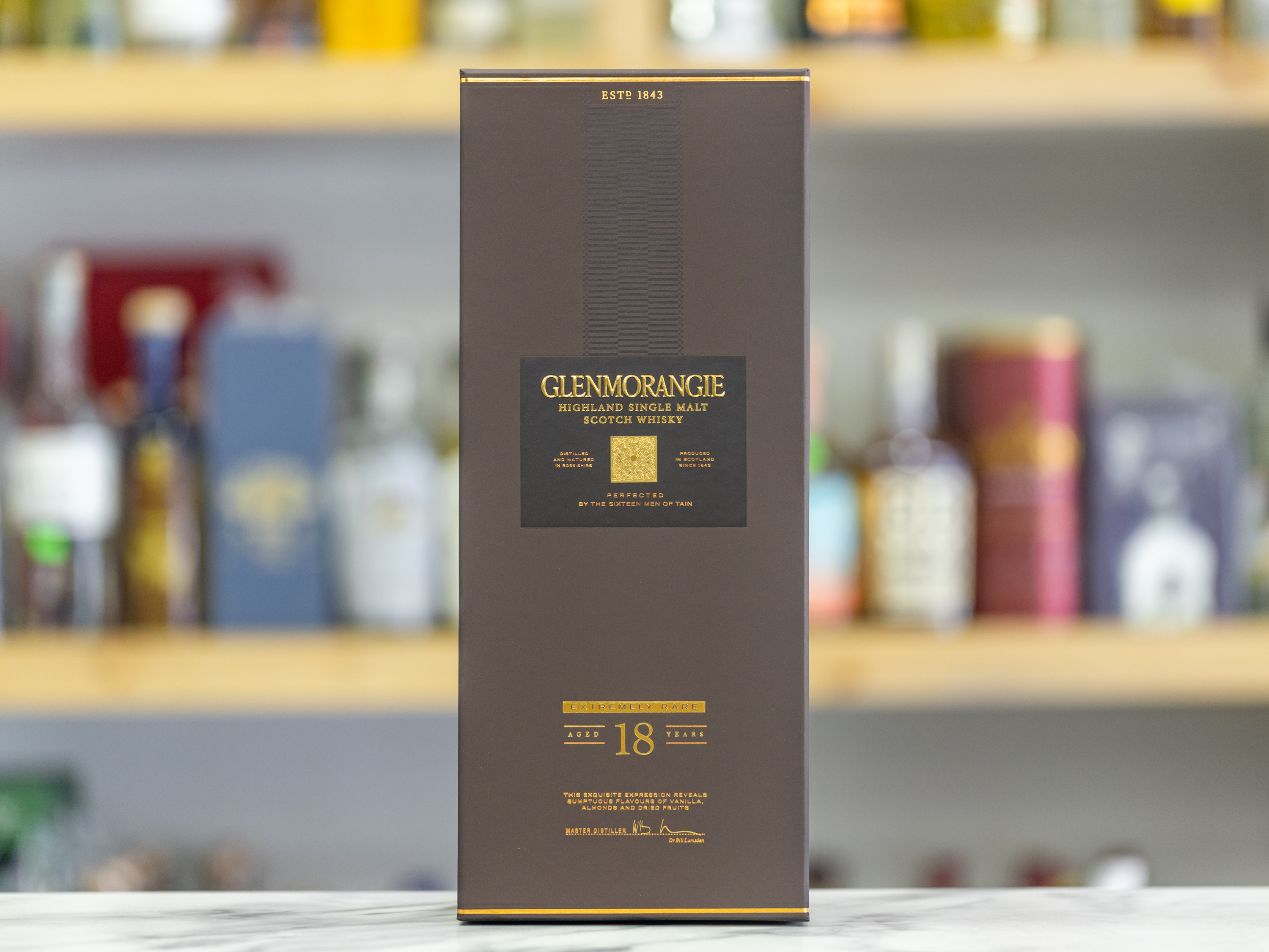 Order Glenmorangie Scotch Whisky 750 ml. food online from International Wine And Liquor store, Santa Clarita on bringmethat.com