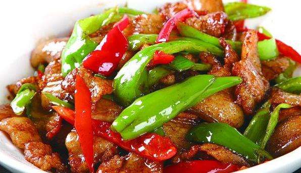 Order Hunan Stir Fried Beef 湖南小炒牛 food online from Le's Restaurant store, Ames on bringmethat.com