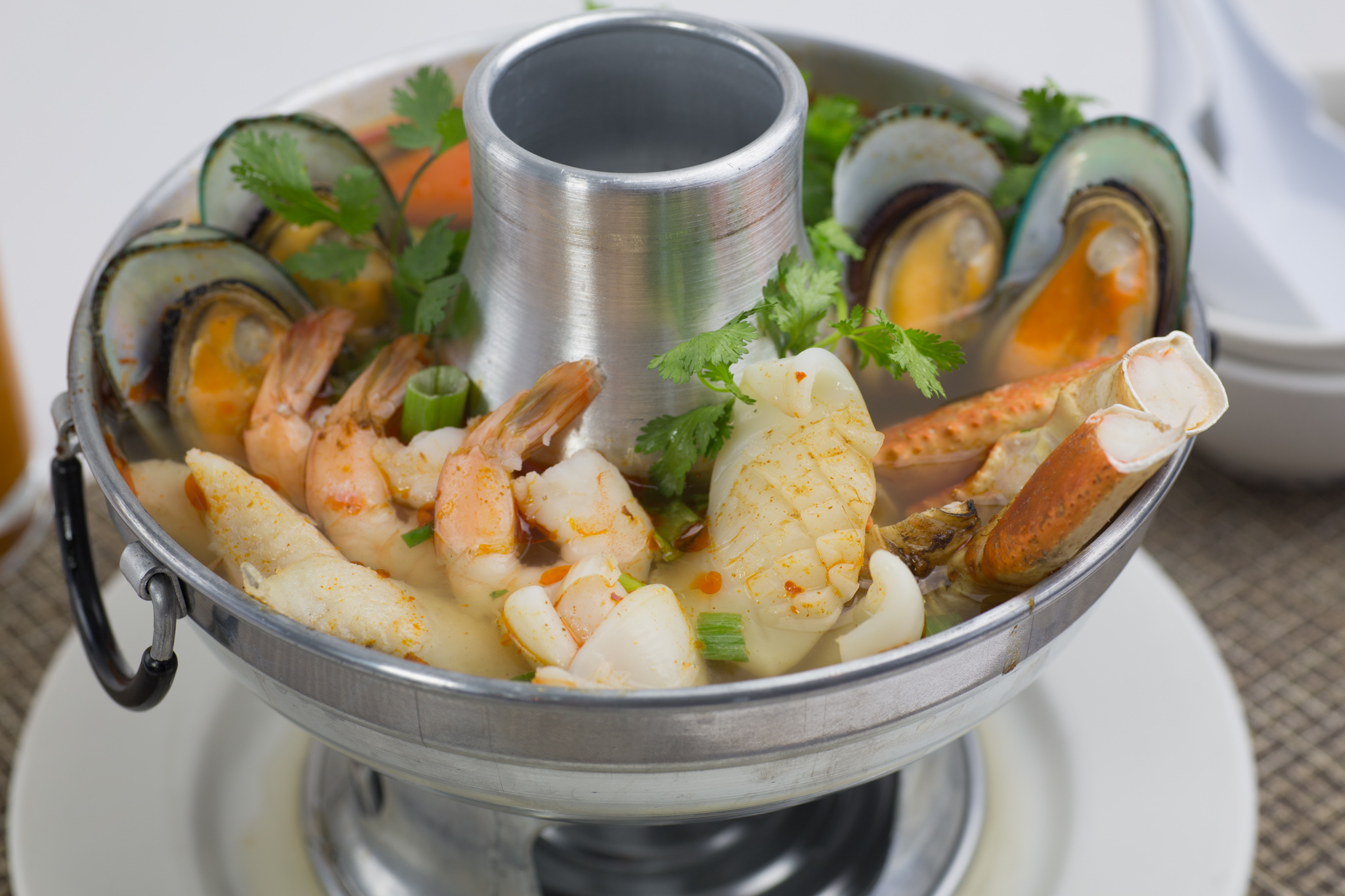 Order Pot of Spicy Seafood Soup food online from Thai Eagle Rox store, Los Angeles on bringmethat.com