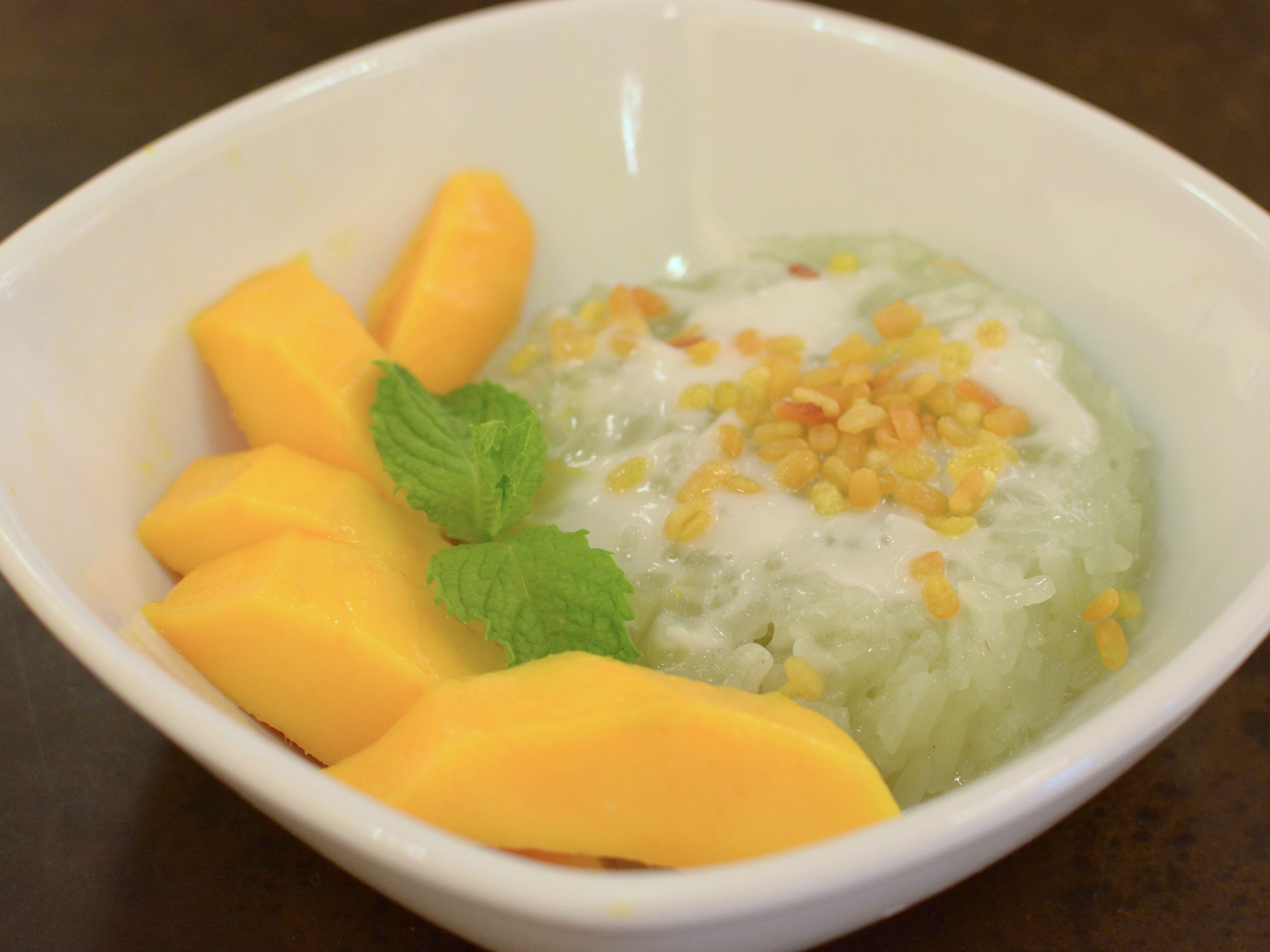 Order D1. Mango Sticky Rice food online from Lil' Bowl store, Manassas on bringmethat.com